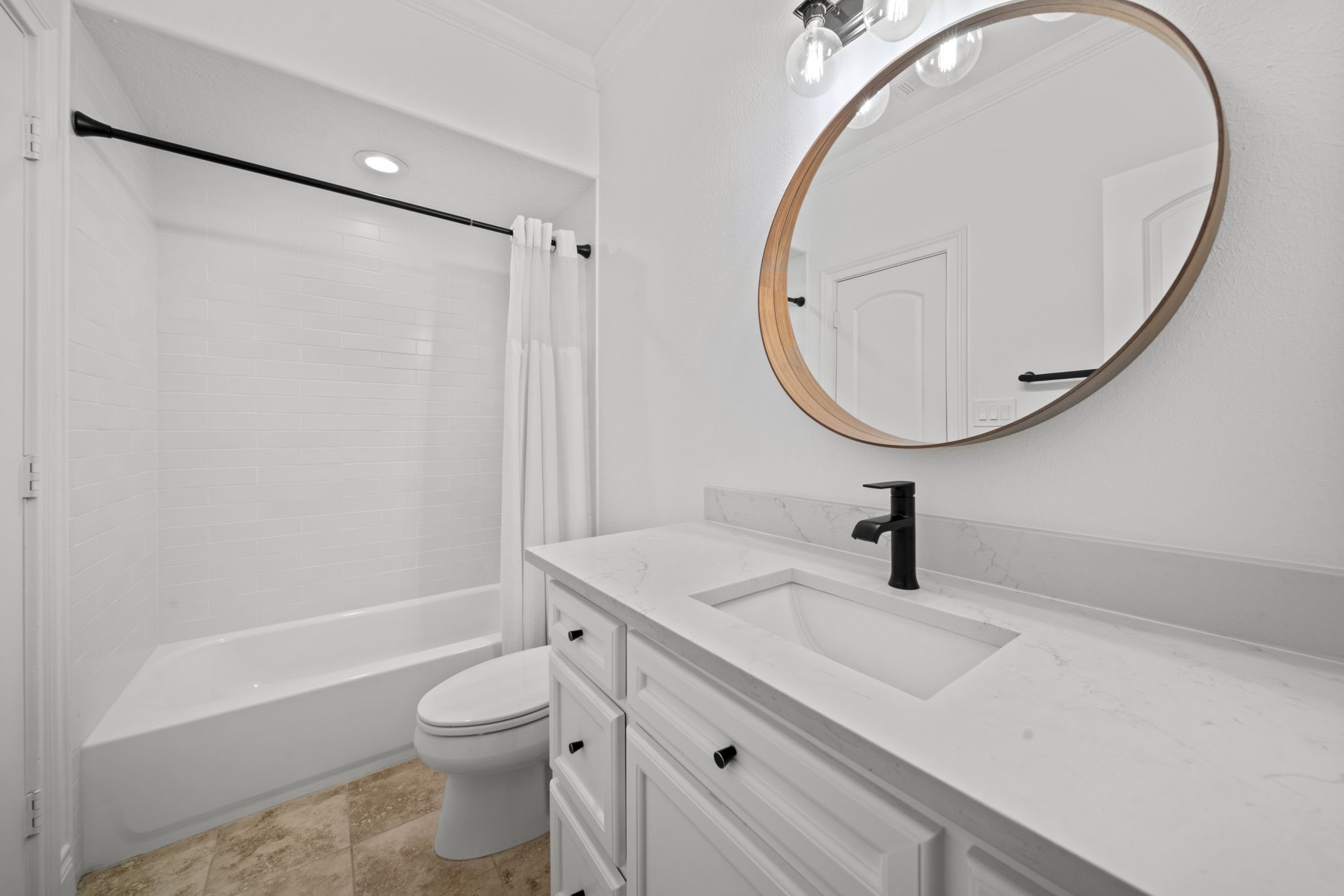 3 Amulet Oaks Place , The Woodlands, TX, 77382 | 55355651 | Realty Texas LLC