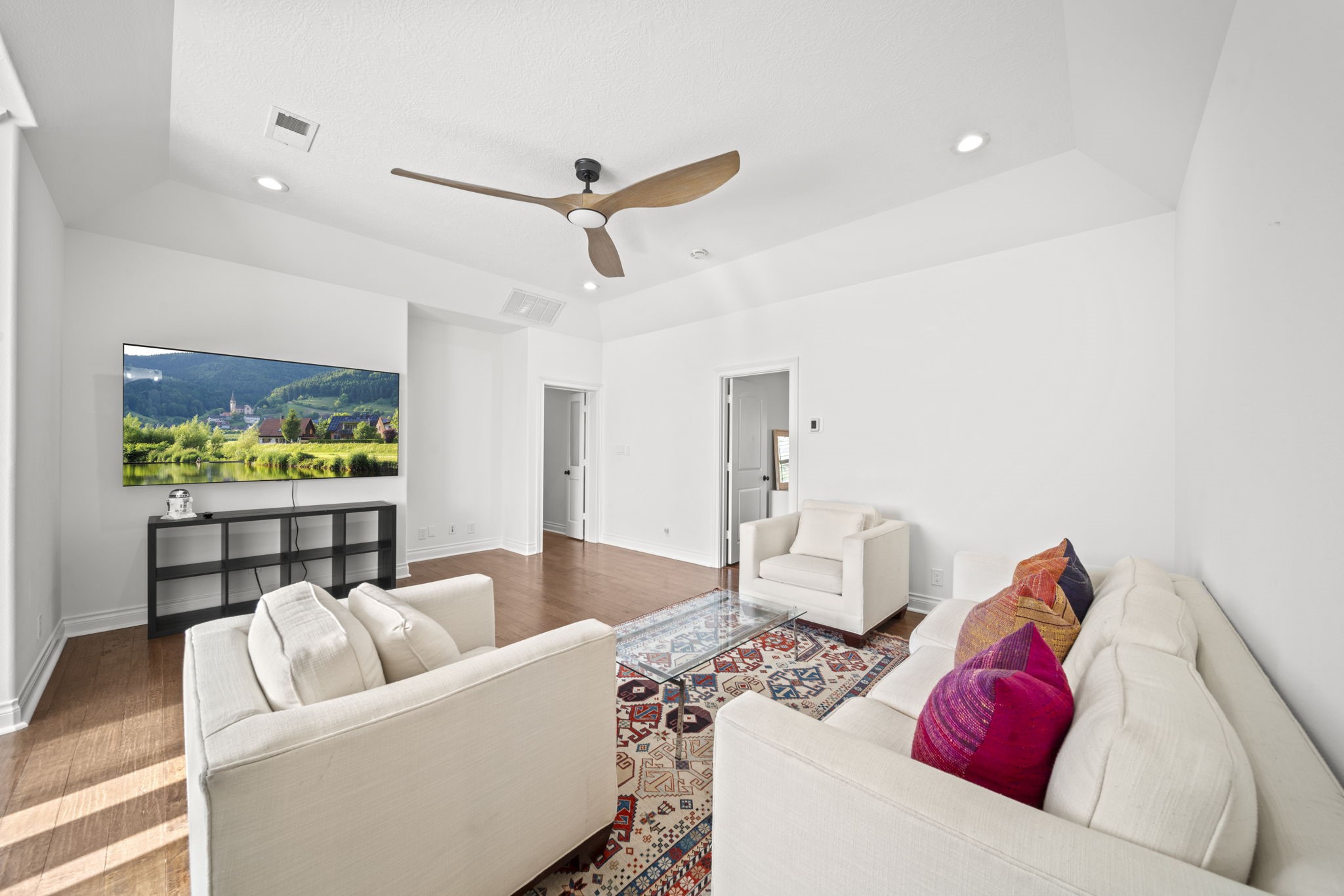 3 Amulet Oaks Place , The Woodlands, TX, 77382 | 55355651 | Realty Texas LLC