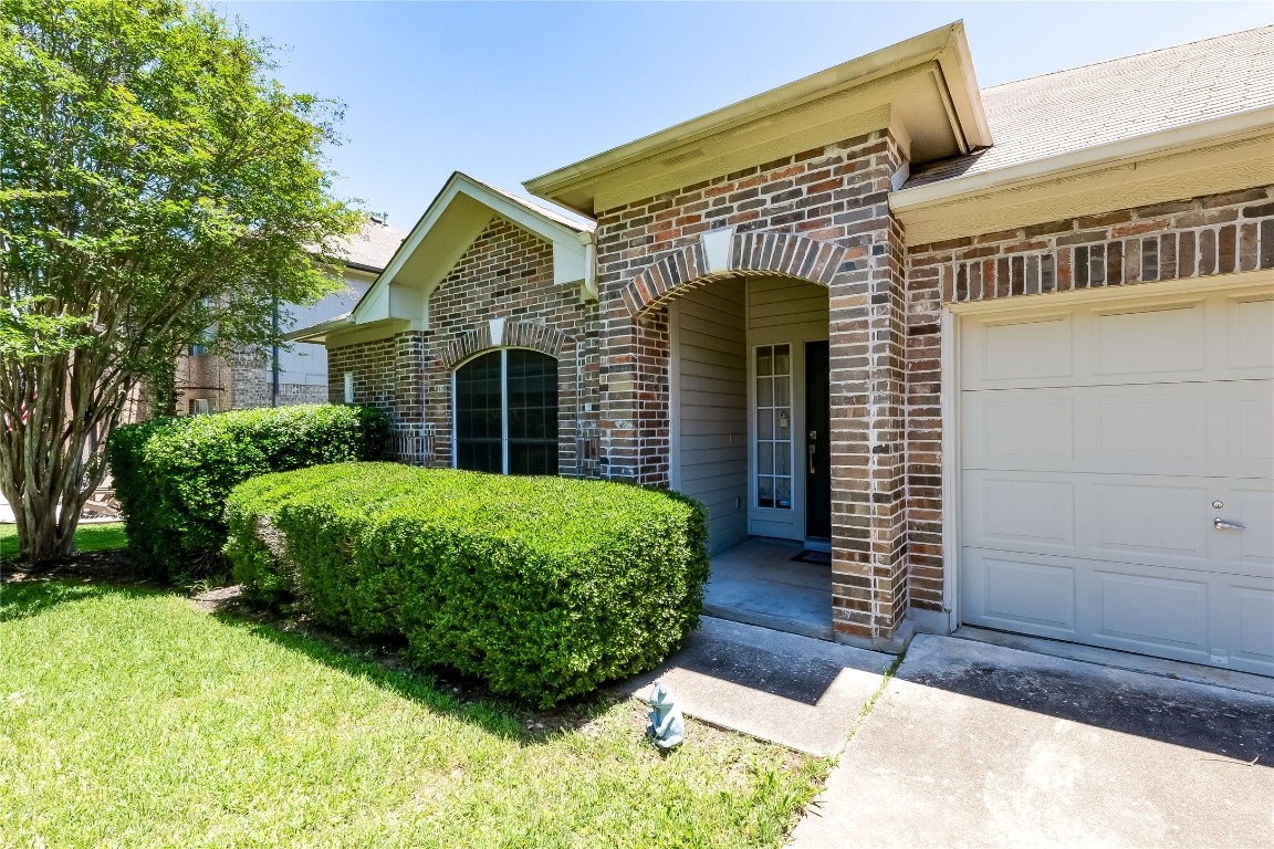 8203 Ganttcrest Drive , Austin, TX, 78749 | 6189809 | Realty Texas LLC