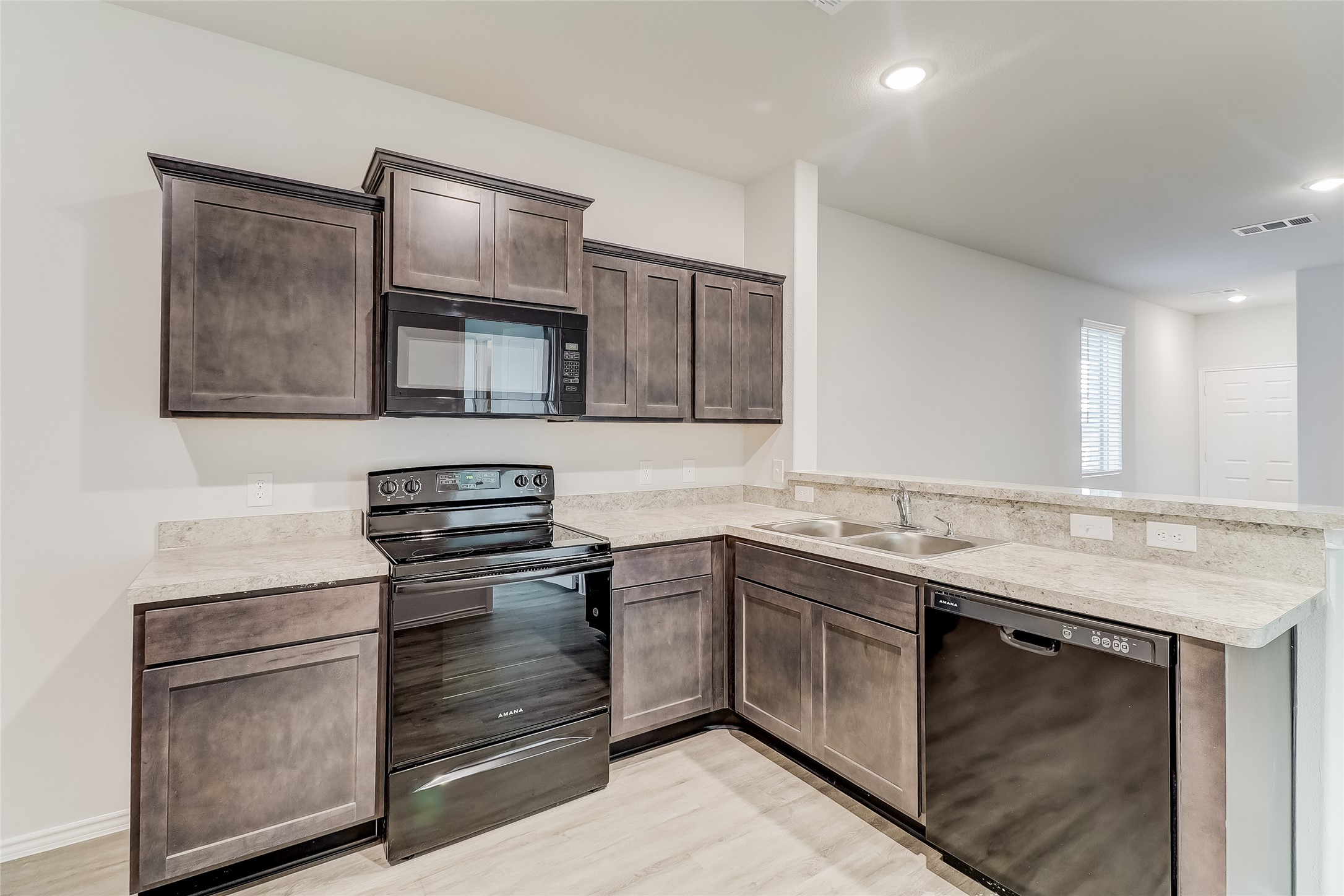 1412 Ester Lane , Ennis, TX, 75119 | 20936066 | Realty Texas LLC