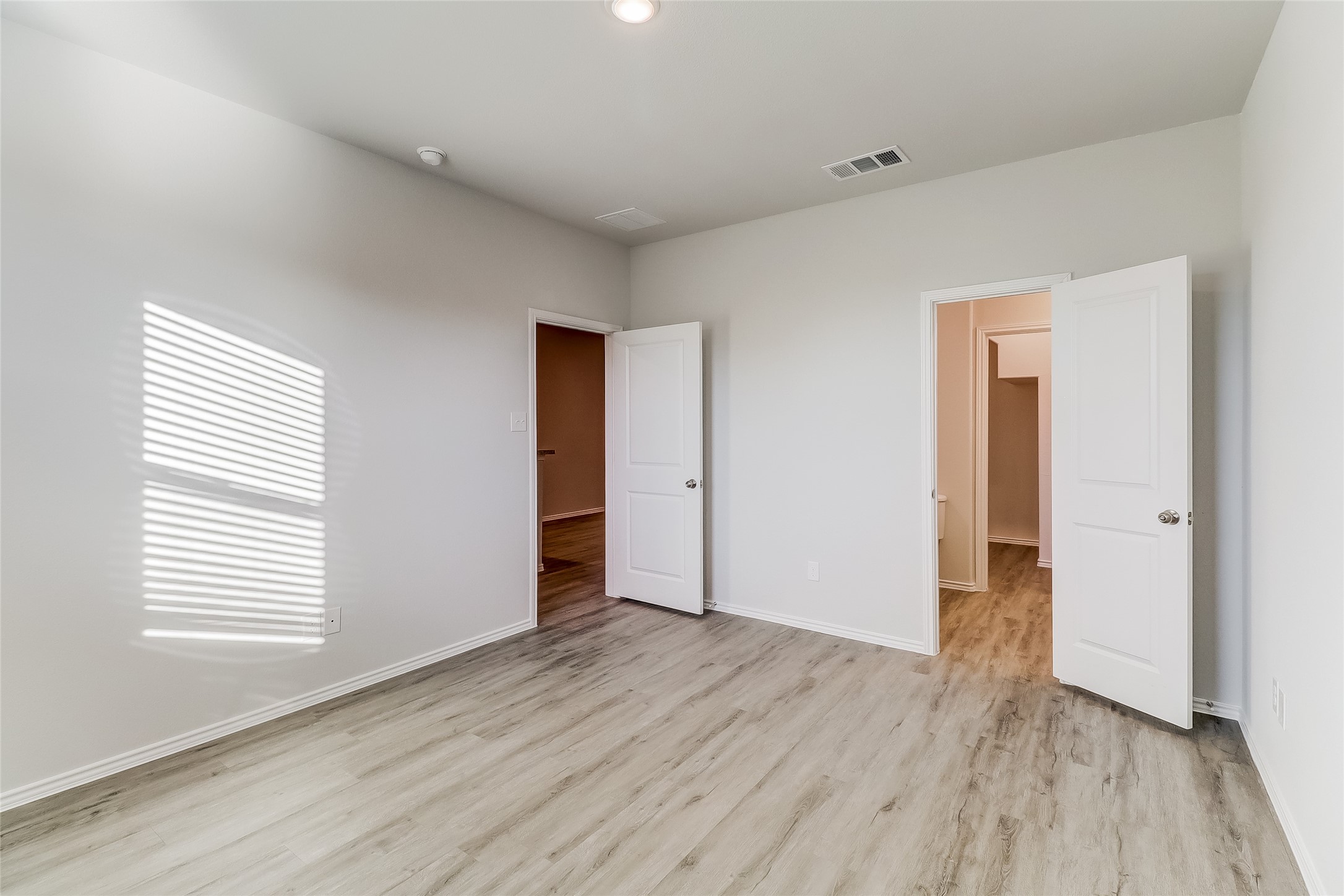 1412 Ester Lane , Ennis, TX, 75119 | 20936066 | Realty Texas LLC