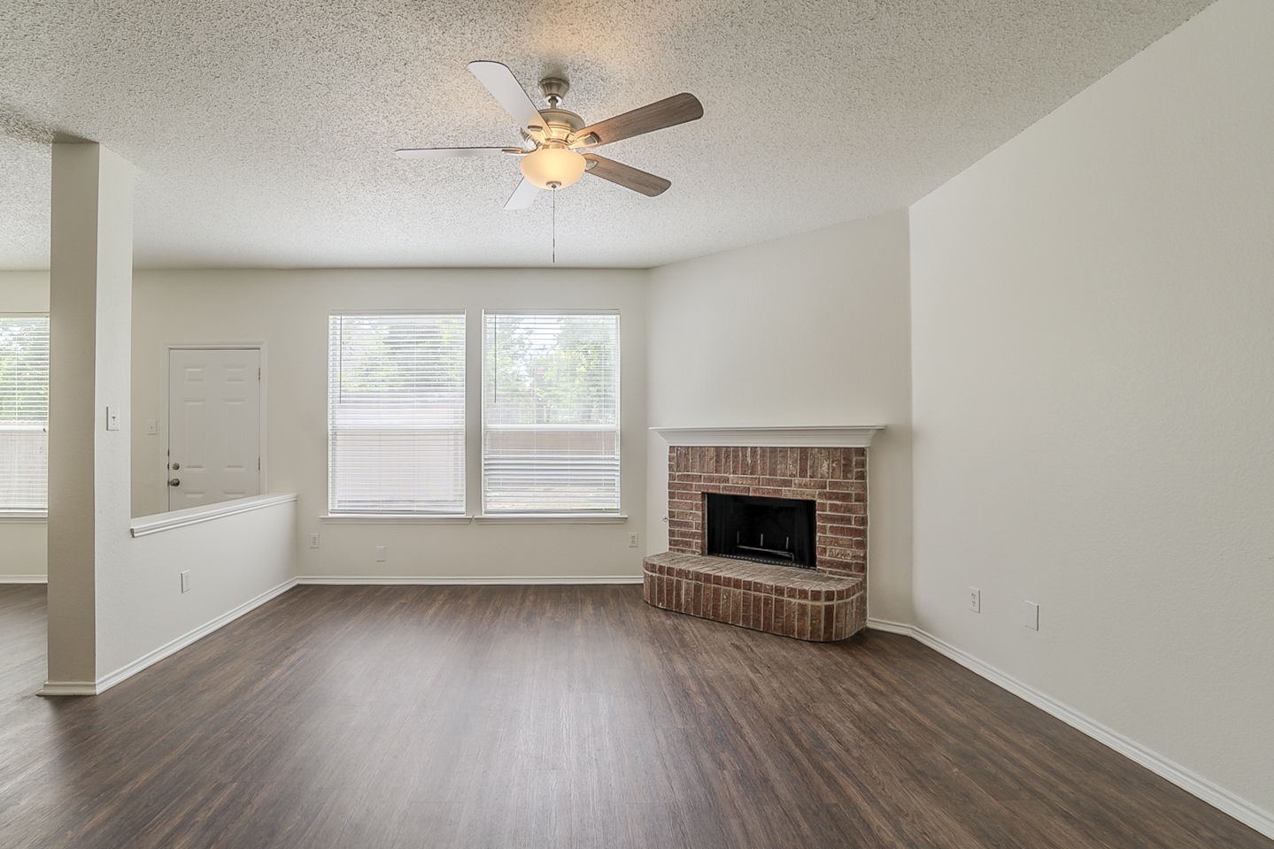 4617 Barnhill Lane , Fort Worth, TX, 76135 | 20929239 | Realty Texas LLC