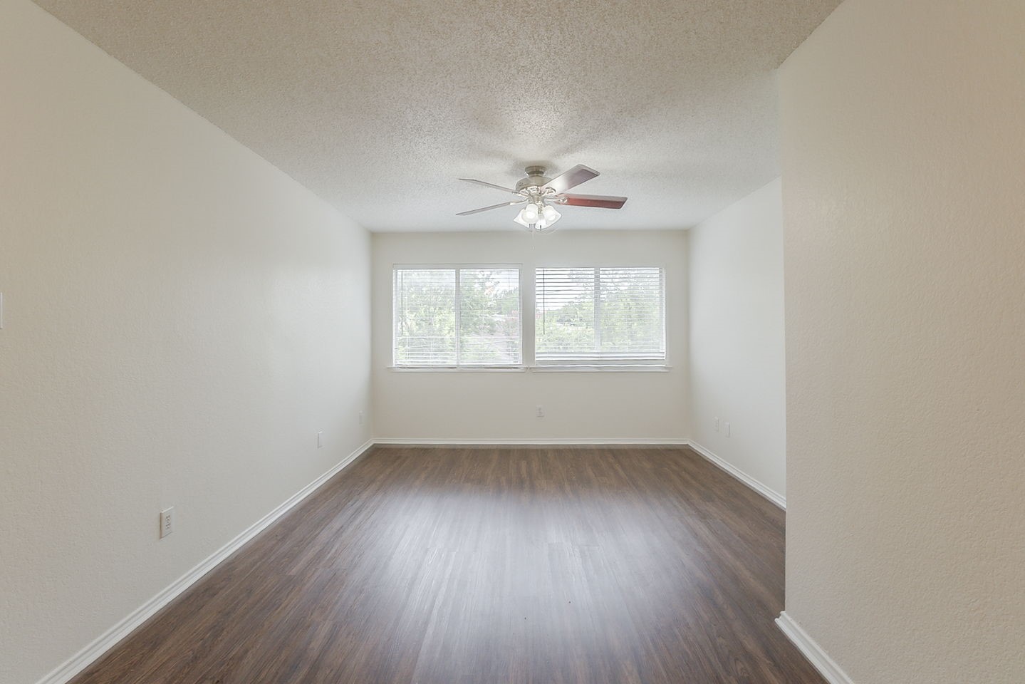 4617 Barnhill Lane , Fort Worth, TX, 76135 | 20929239 | Realty Texas LLC