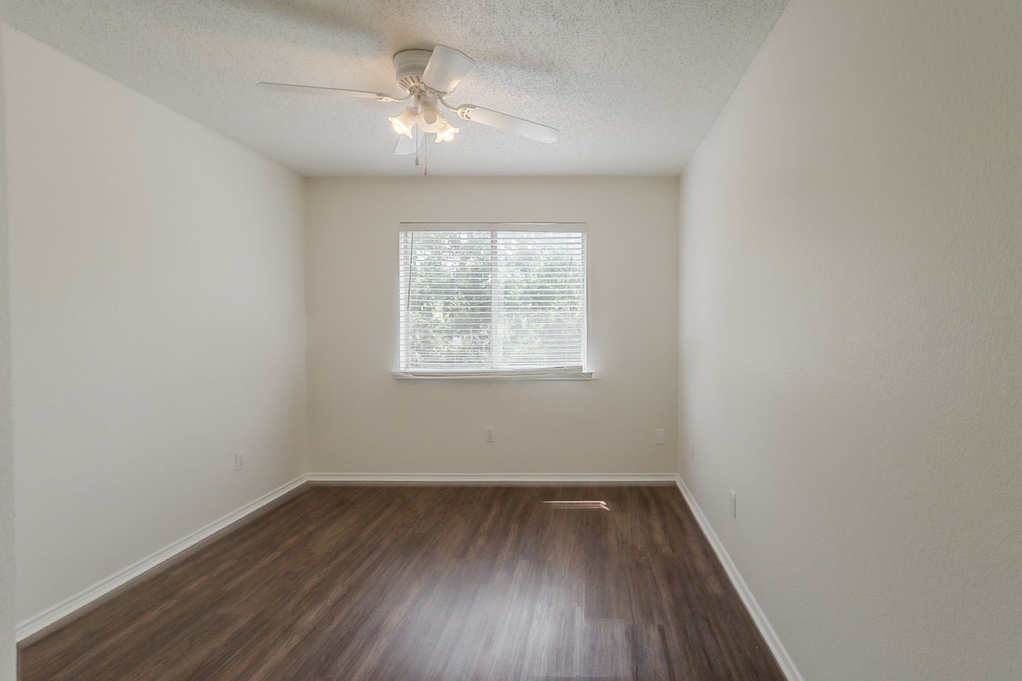 4617 Barnhill Lane , Fort Worth, TX, 76135 | 20929239 | Realty Texas LLC