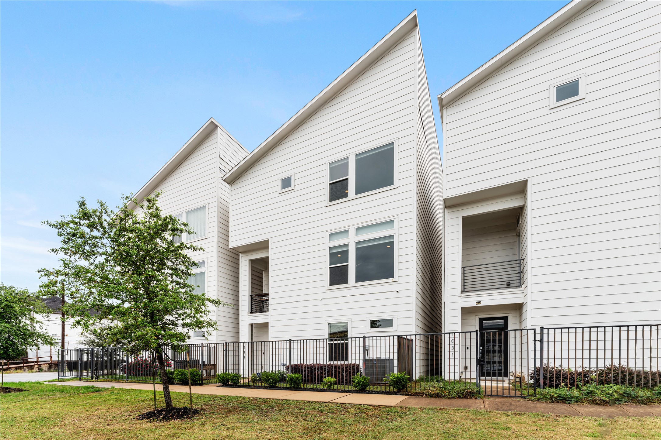 1033 Roberts Street , Houston, TX, 77003 | 45055244 | Realty Texas LLC