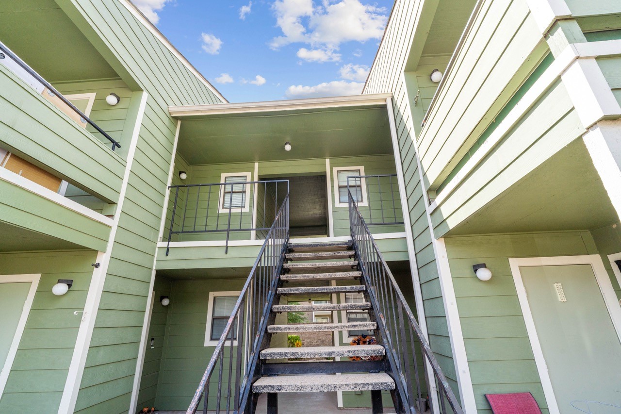 14777 Wunderlich Drive 1514, Houston, TX, 77069 | 22410413 | Realty Texas LLC