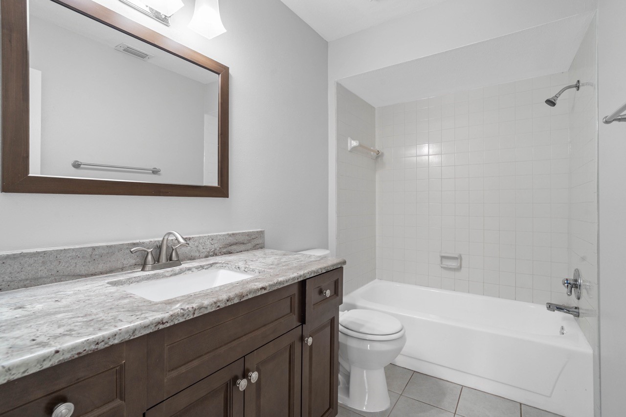 14777 Wunderlich Drive 1514, Houston, TX, 77069 | 22410413 | Realty Texas LLC