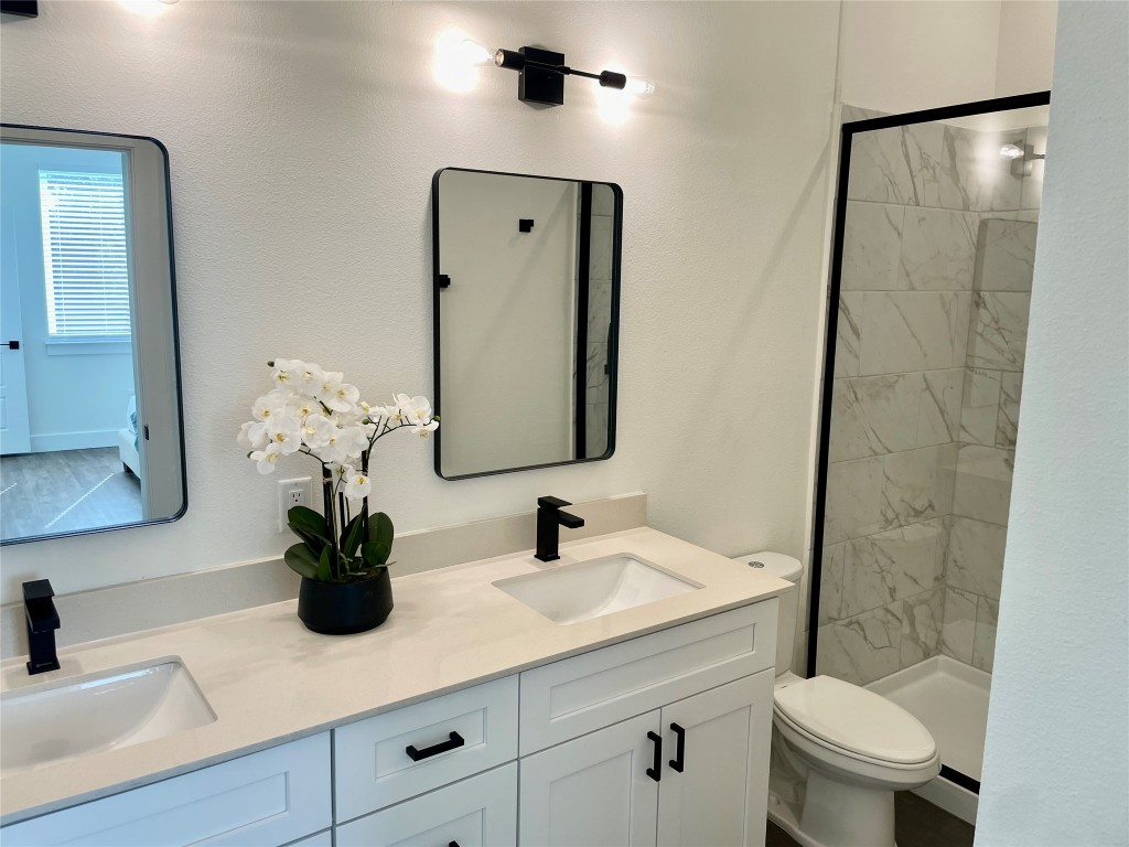 1811 Webberville Road 1307 , Austin, TX, 78721 | 9000766 | Realty Texas LLC