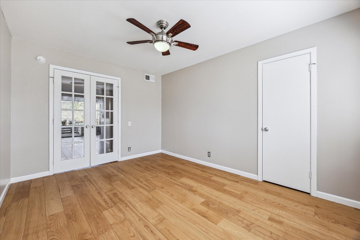 1304 Mariposa Drive 104 , Austin, TX, 78704 | 9373981 | Realty Texas LLC