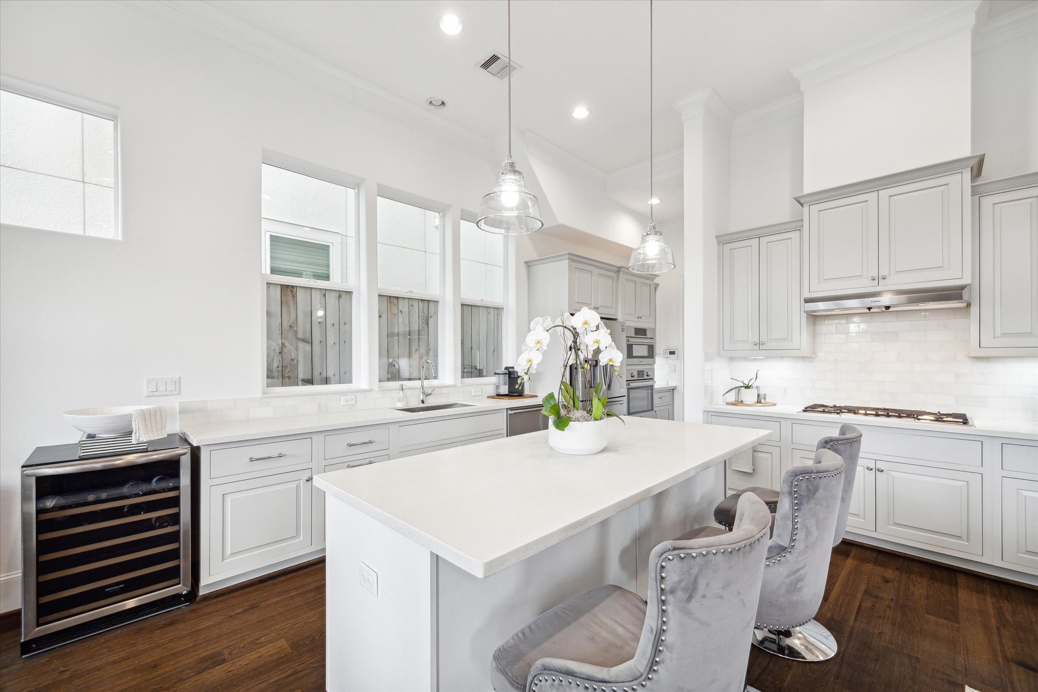 6124 Cottage Grove Lake Drive , Houston, TX, 77007 | 31704055 | Realty Texas LLC
