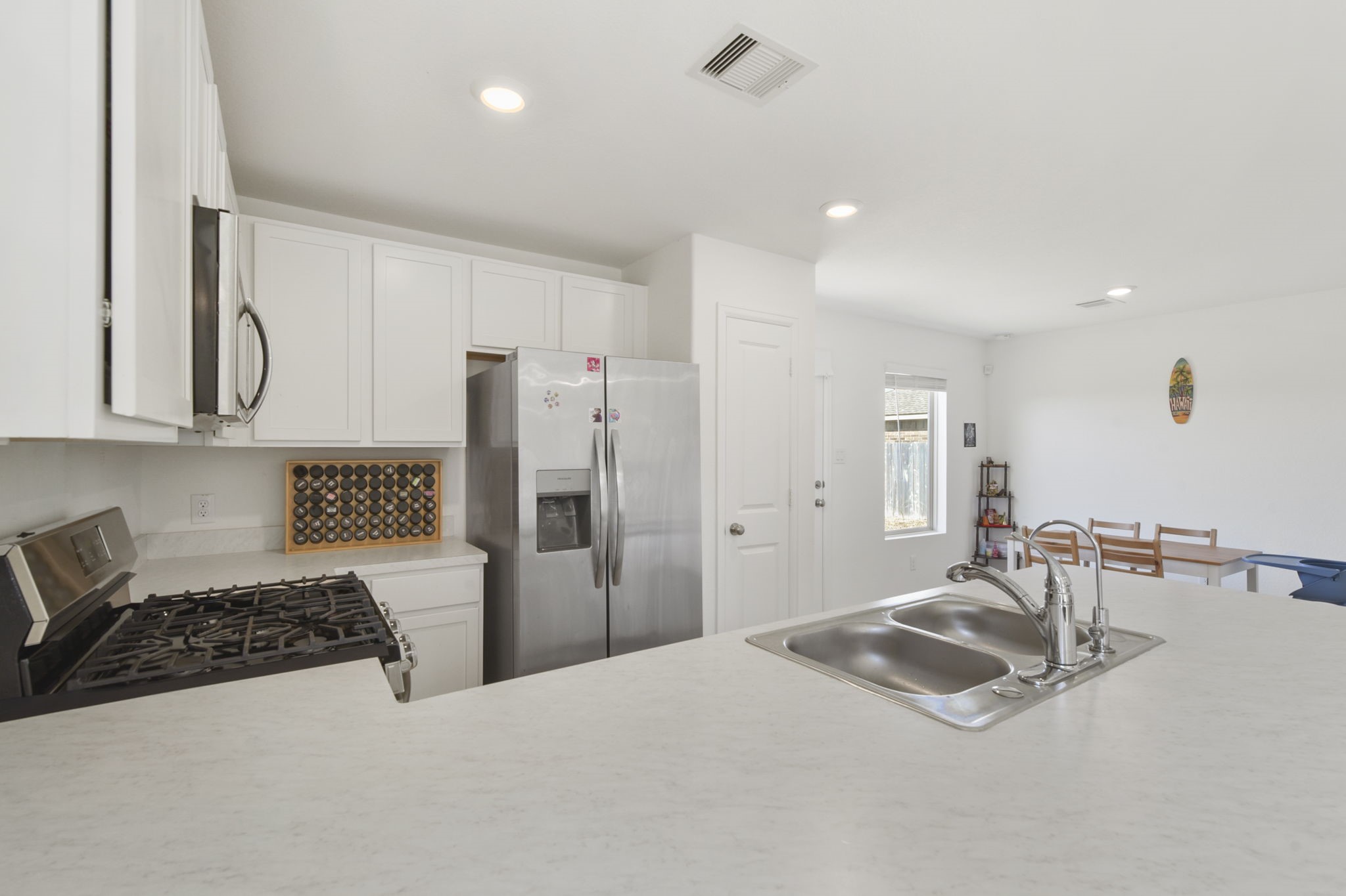 736 Delany Cove Court , La Marque, TX, 77568 | 76930229 | Realty Texas LLC