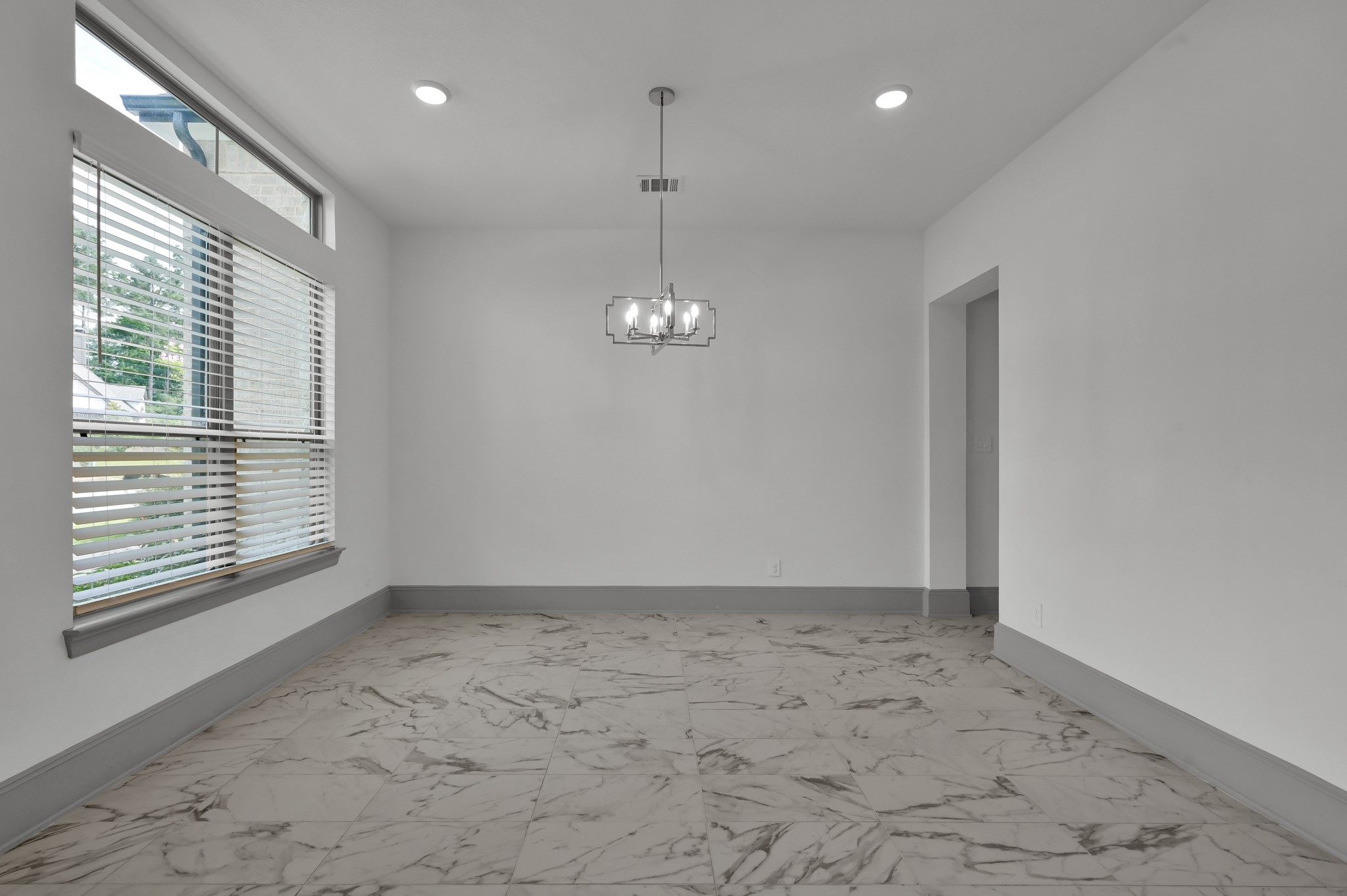 202 Twila Night Court , Conroe, TX, 77318 | 53080000 | Realty Texas LLC