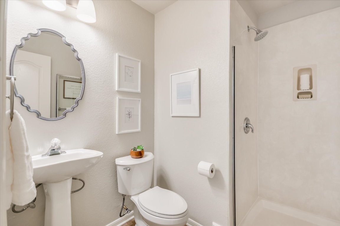 907 Windsor Hill Drive , Pflugerville, TX, 78660 | 1979186 | Realty Texas LLC