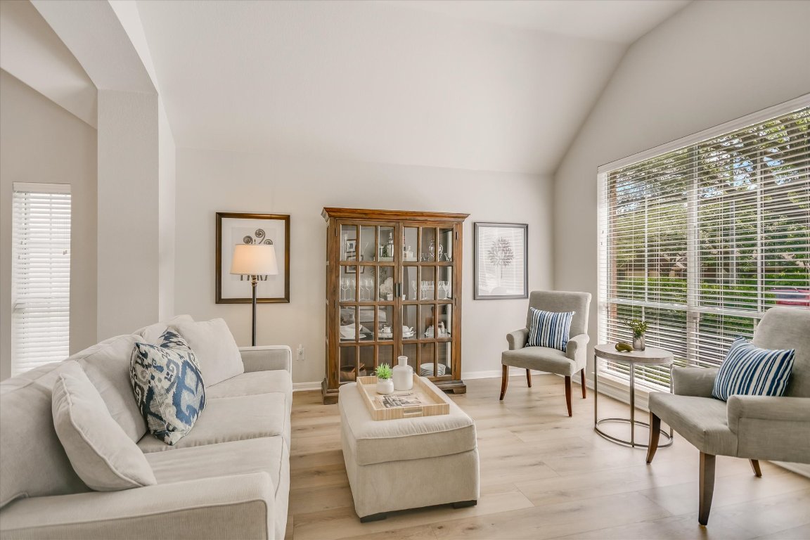 907 Windsor Hill Drive , Pflugerville, TX, 78660 | 1979186 | Realty Texas LLC