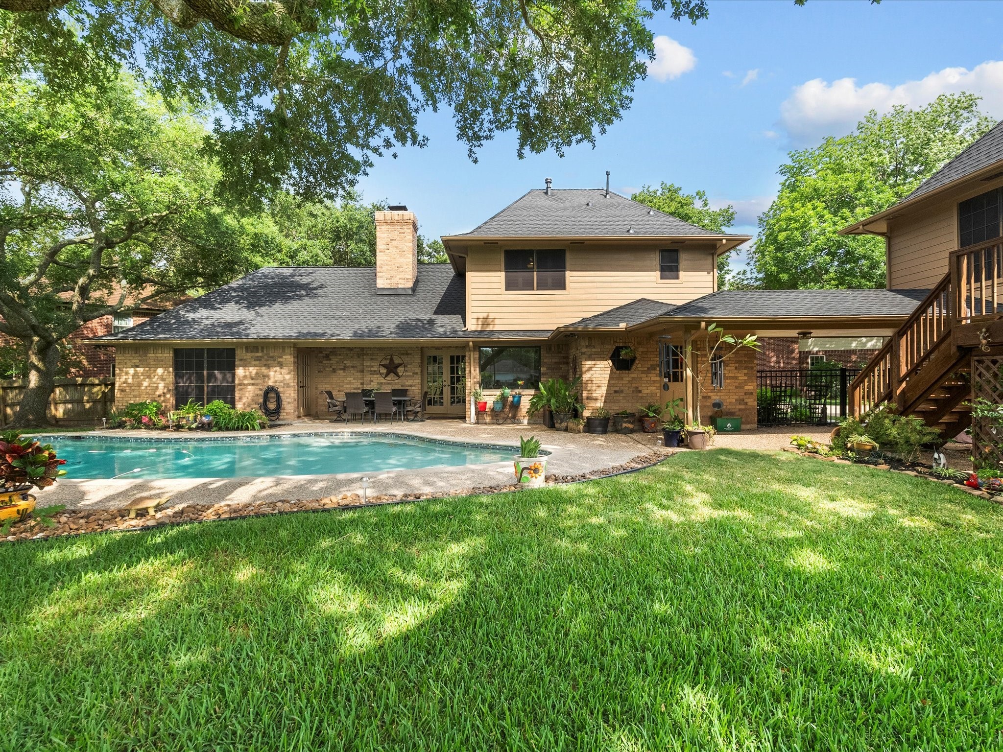 1003 Middlecreek Street , Friendswood, TX, 77546 | 98323334 | Realty Texas LLC