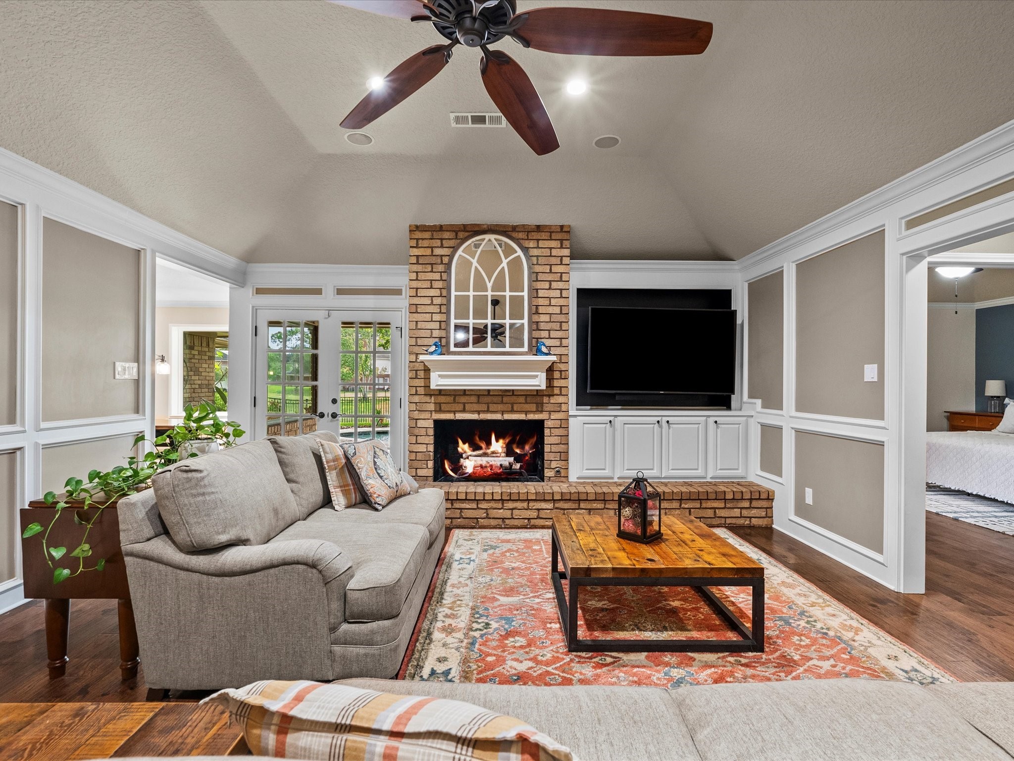 1003 Middlecreek Street , Friendswood, TX, 77546 | 98323334 | Realty Texas LLC