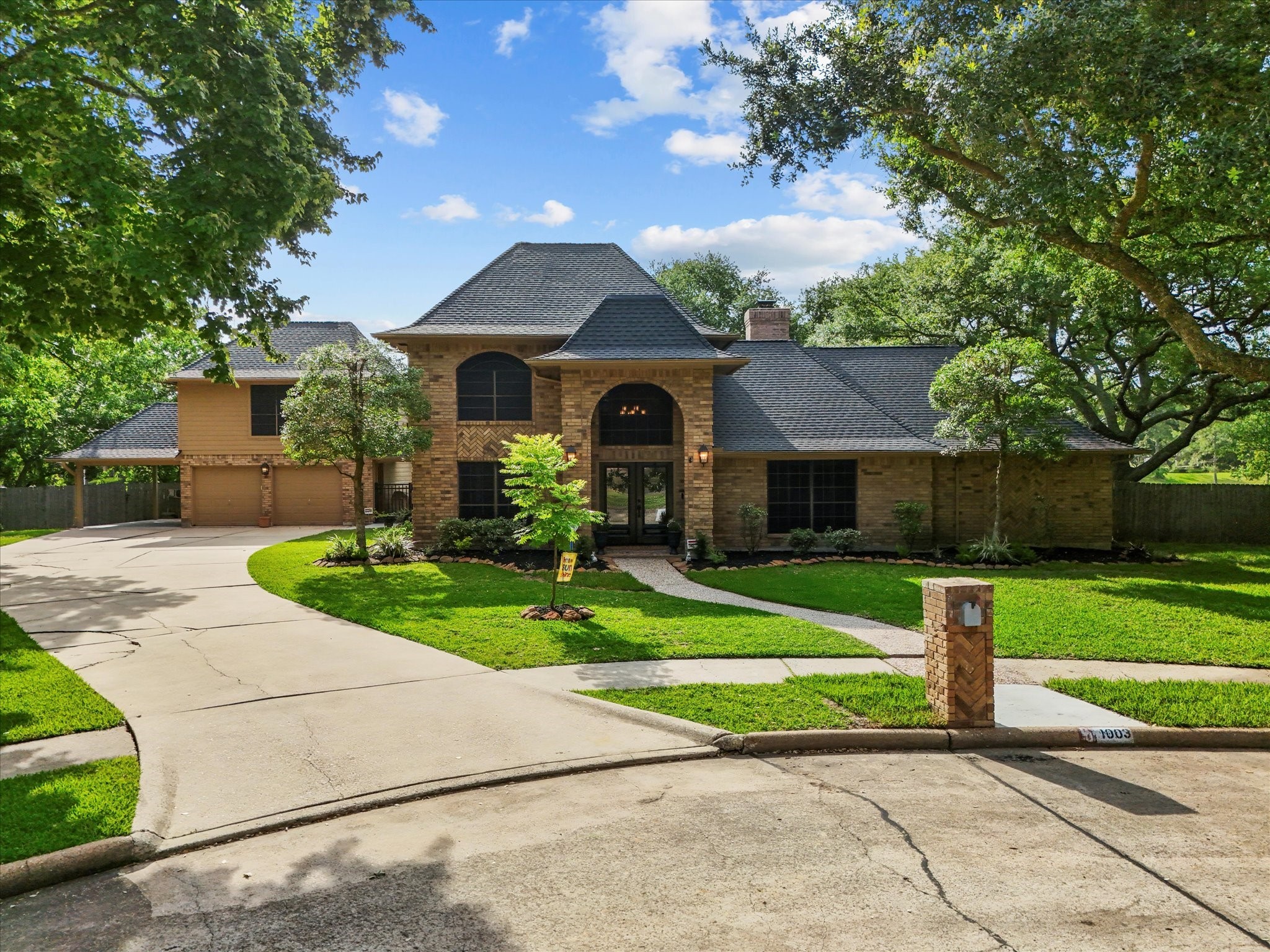 1003 Middlecreek Street , Friendswood, TX, 77546 | 98323334 | Realty Texas LLC