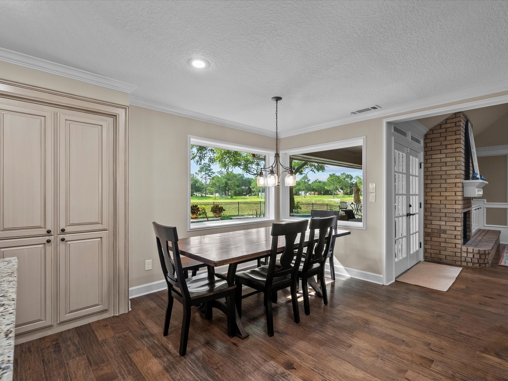 1003 Middlecreek Street , Friendswood, TX, 77546 | 98323334 | Realty Texas LLC