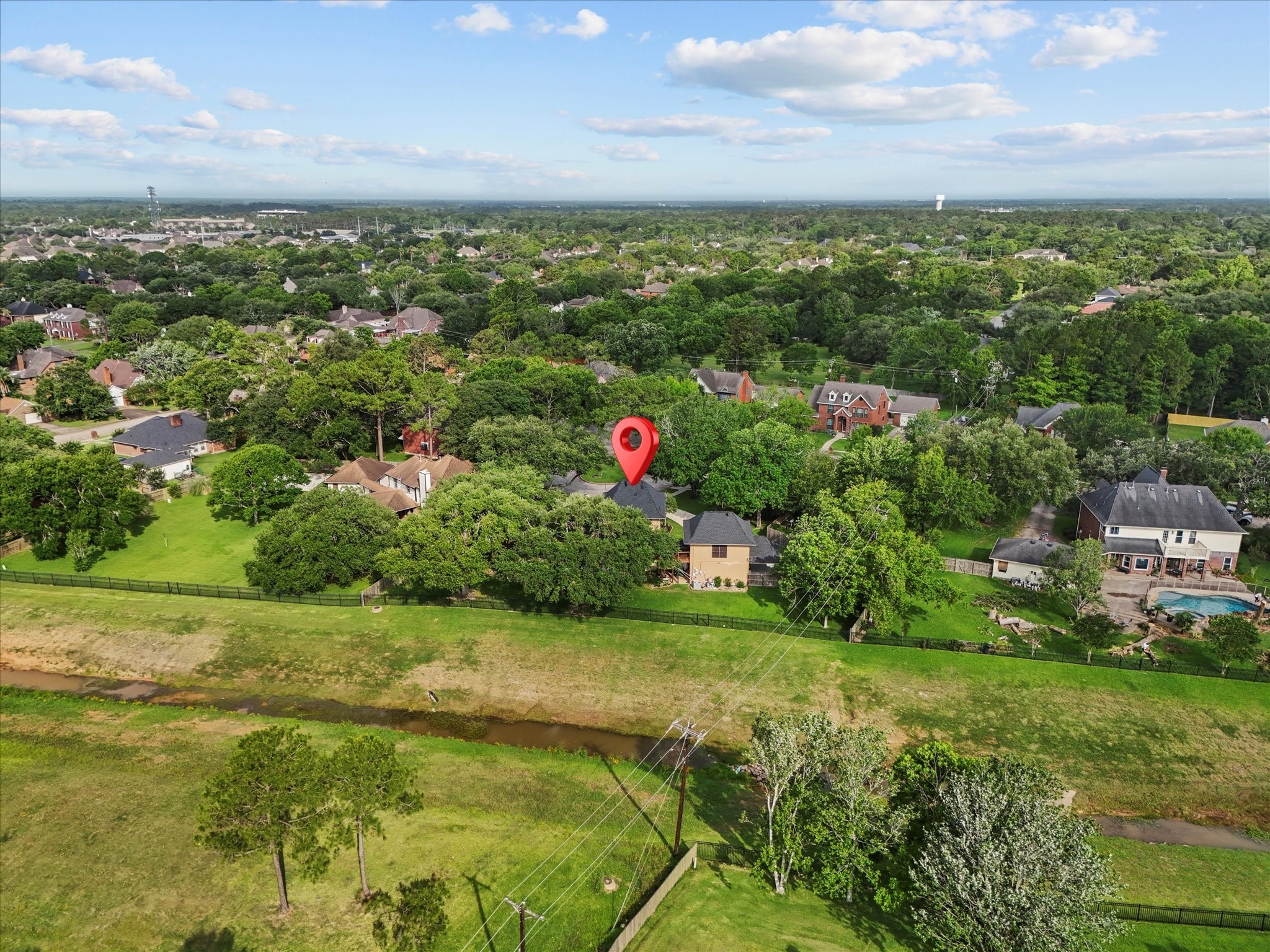 1003 Middlecreek Street , Friendswood, TX, 77546 | 98323334 | Realty Texas LLC