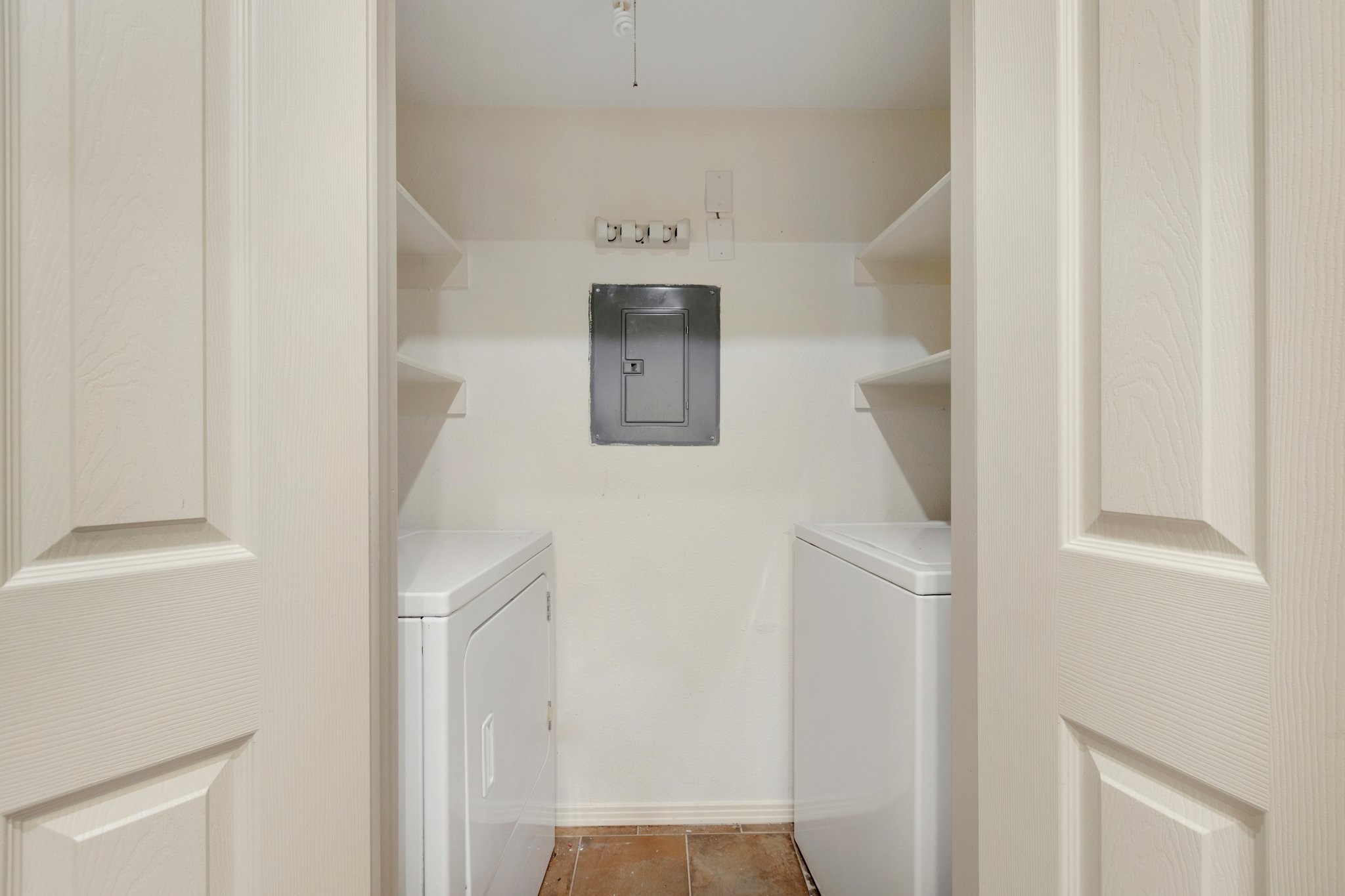 18333 ROEHAMPTON Drive 714 , Dallas, TX, 75252 | 20935561 | Realty Texas LLC