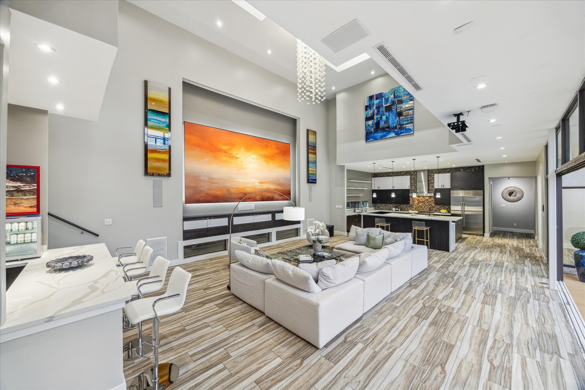 4002 Chatham Lane , Houston, TX, 77027 | 806614 | Realty Texas LLC