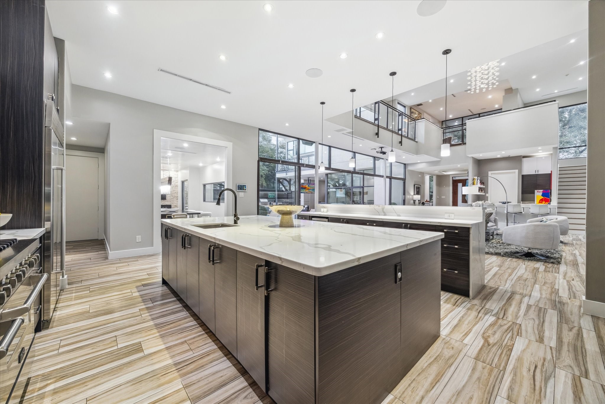 4002 Chatham Lane , Houston, TX, 77027 | 806614 | Realty Texas LLC