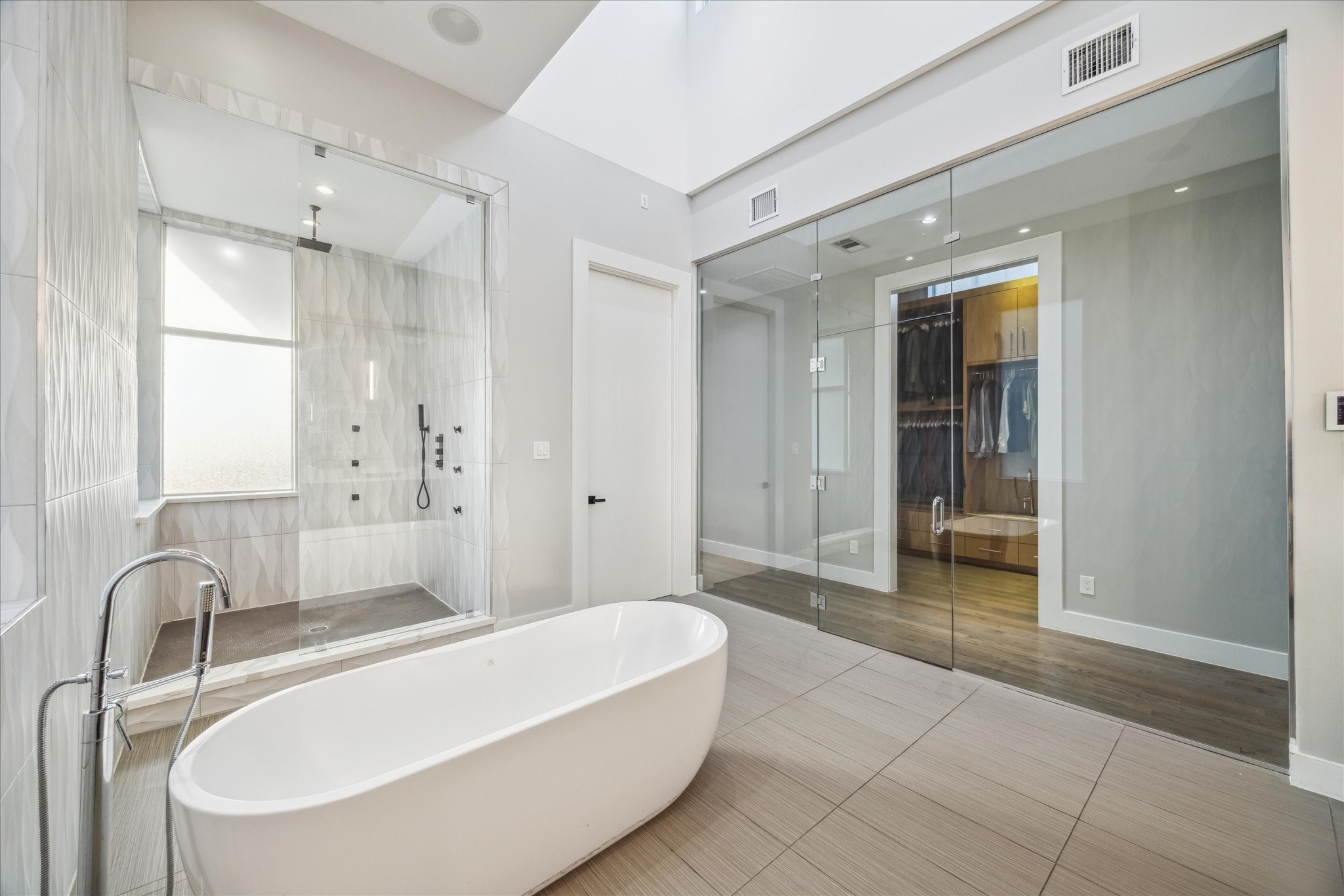 4002 Chatham Lane , Houston, TX, 77027 | 806614 | Realty Texas LLC
