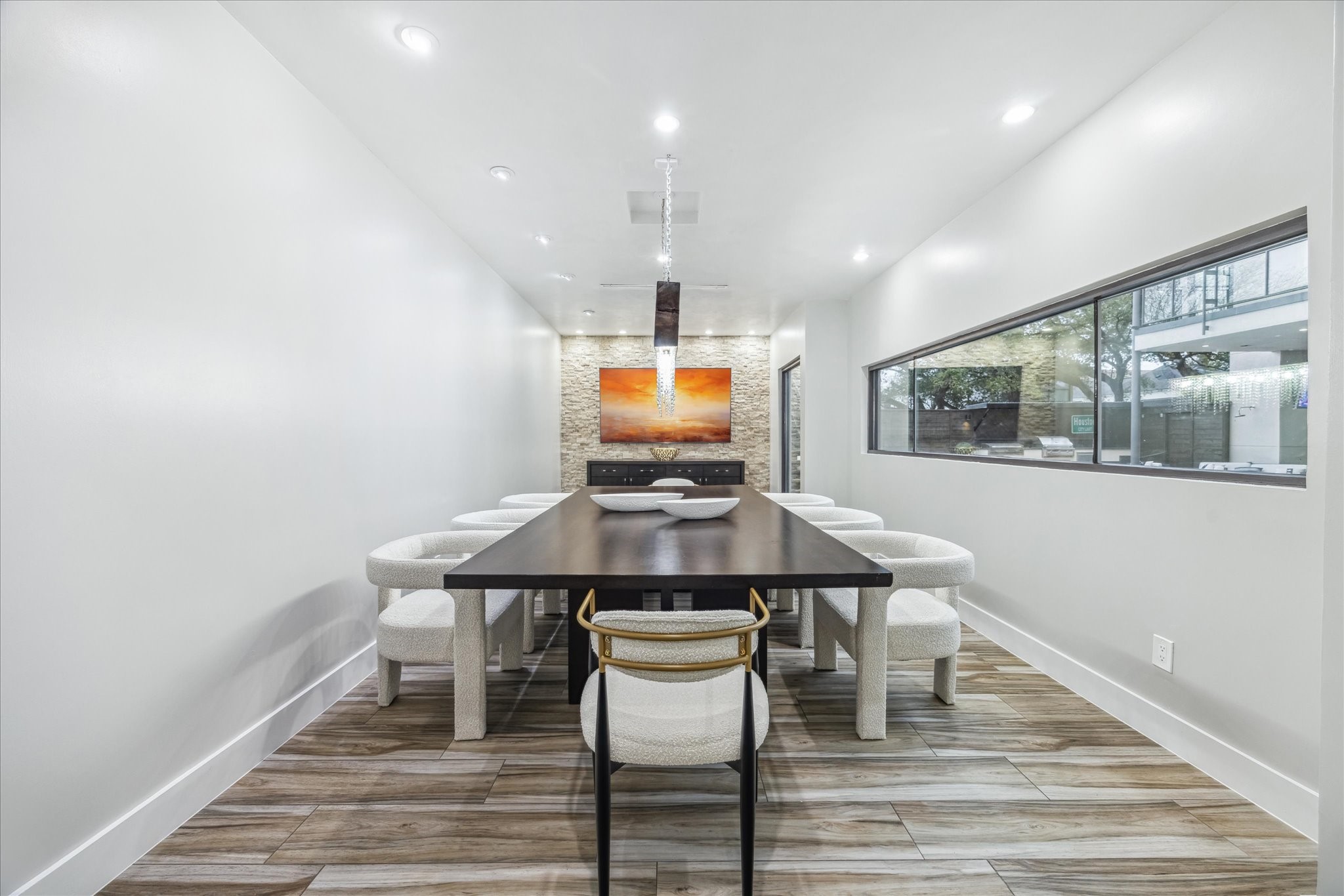 4002 Chatham Lane , Houston, TX, 77027 | 806614 | Realty Texas LLC