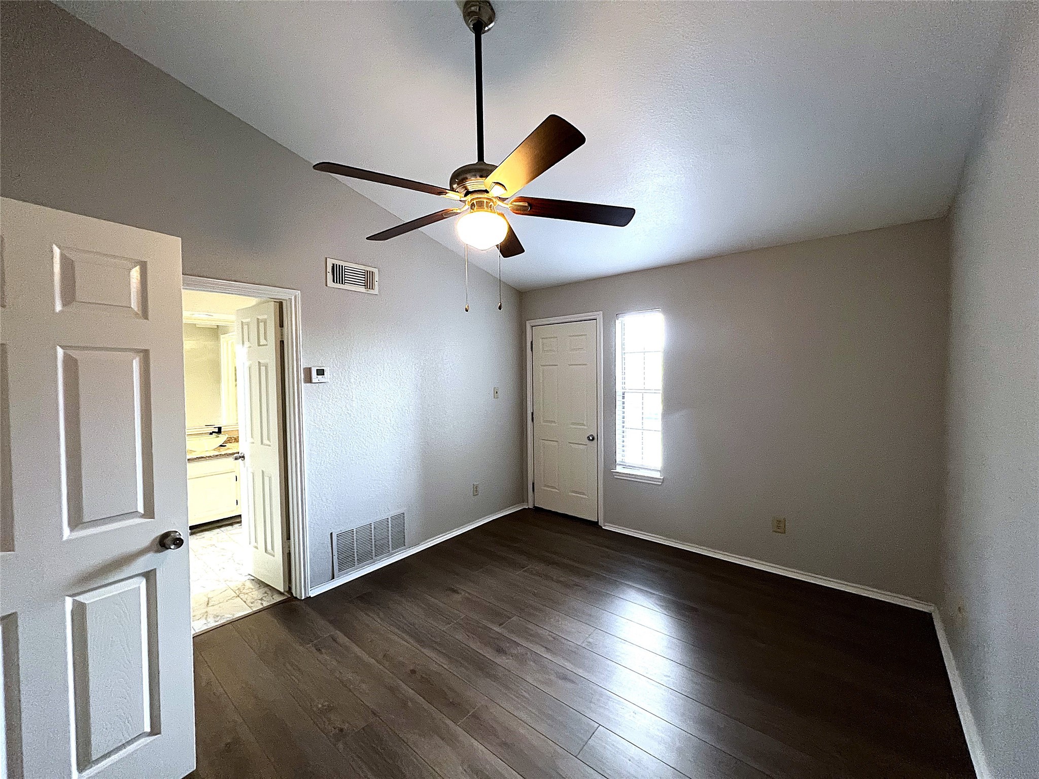 3635 Garden Brook Drive 20400 , Farmers Branch, TX, 75234 | 20935349 | Realty Texas LLC