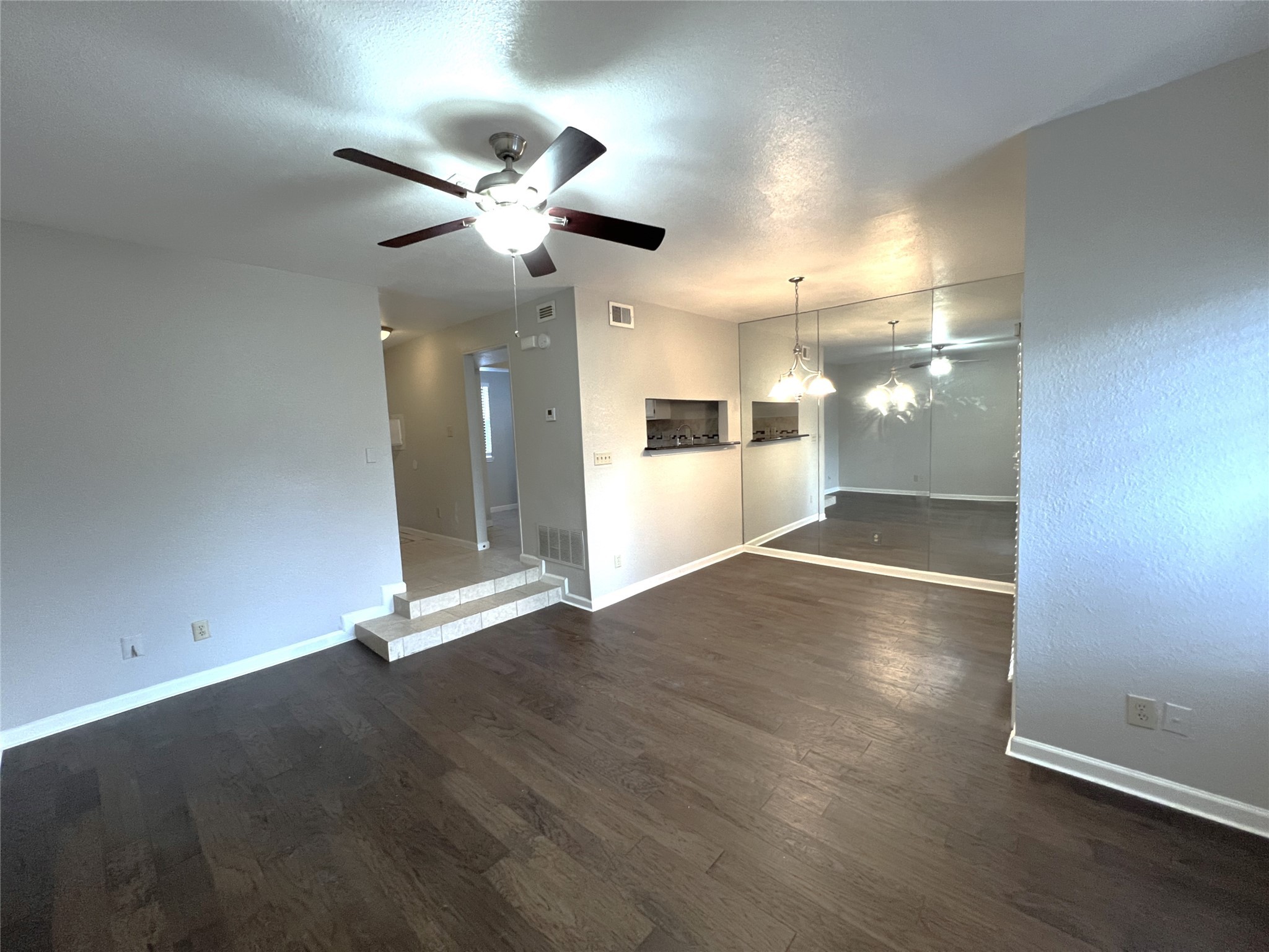 3635 Garden Brook Drive 20400 , Farmers Branch, TX, 75234 | 20935349 | Realty Texas LLC