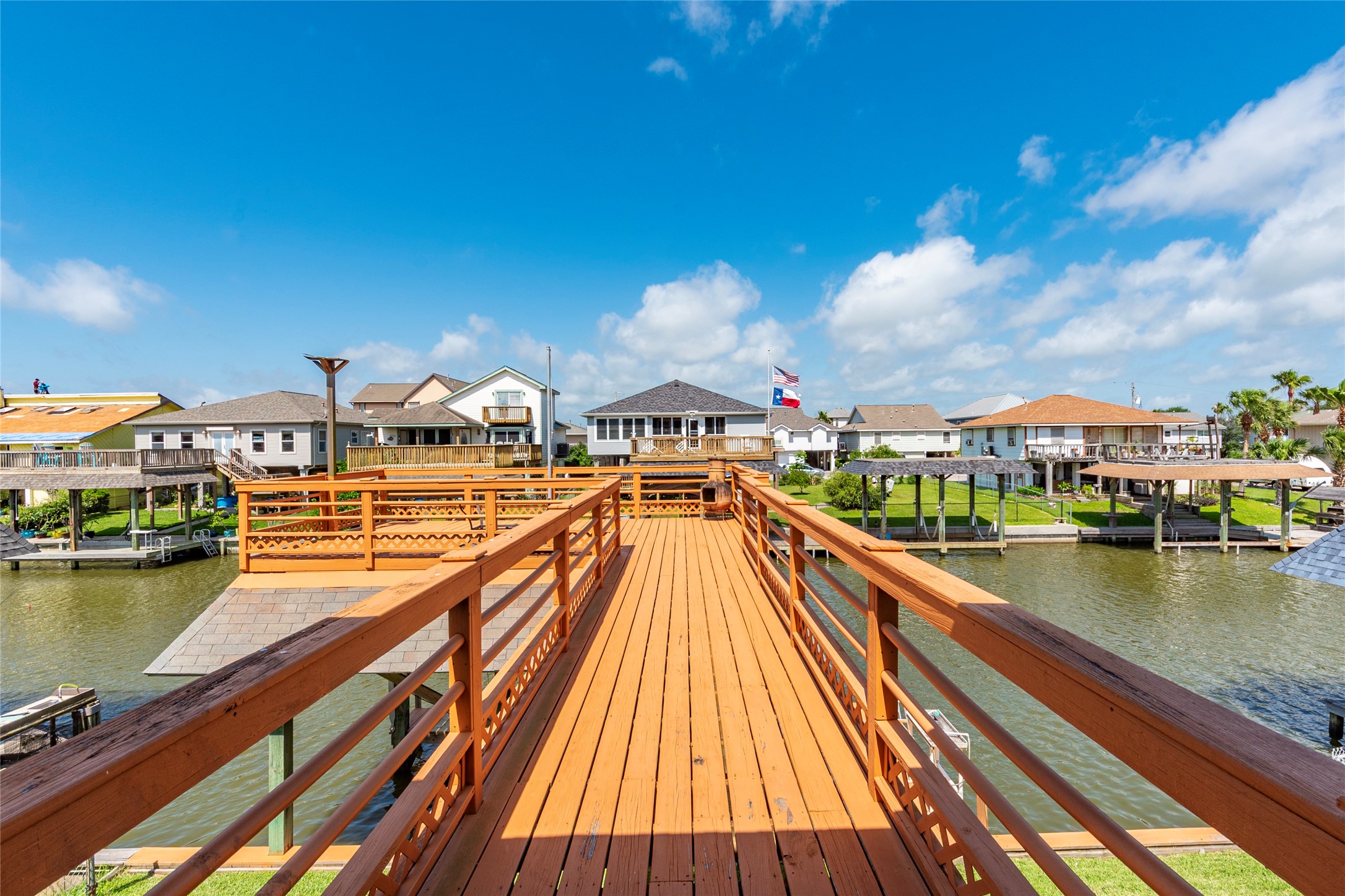 3 N Pelican Street , La Marque, TX, 77568 | 98174823 | Realty Texas LLC