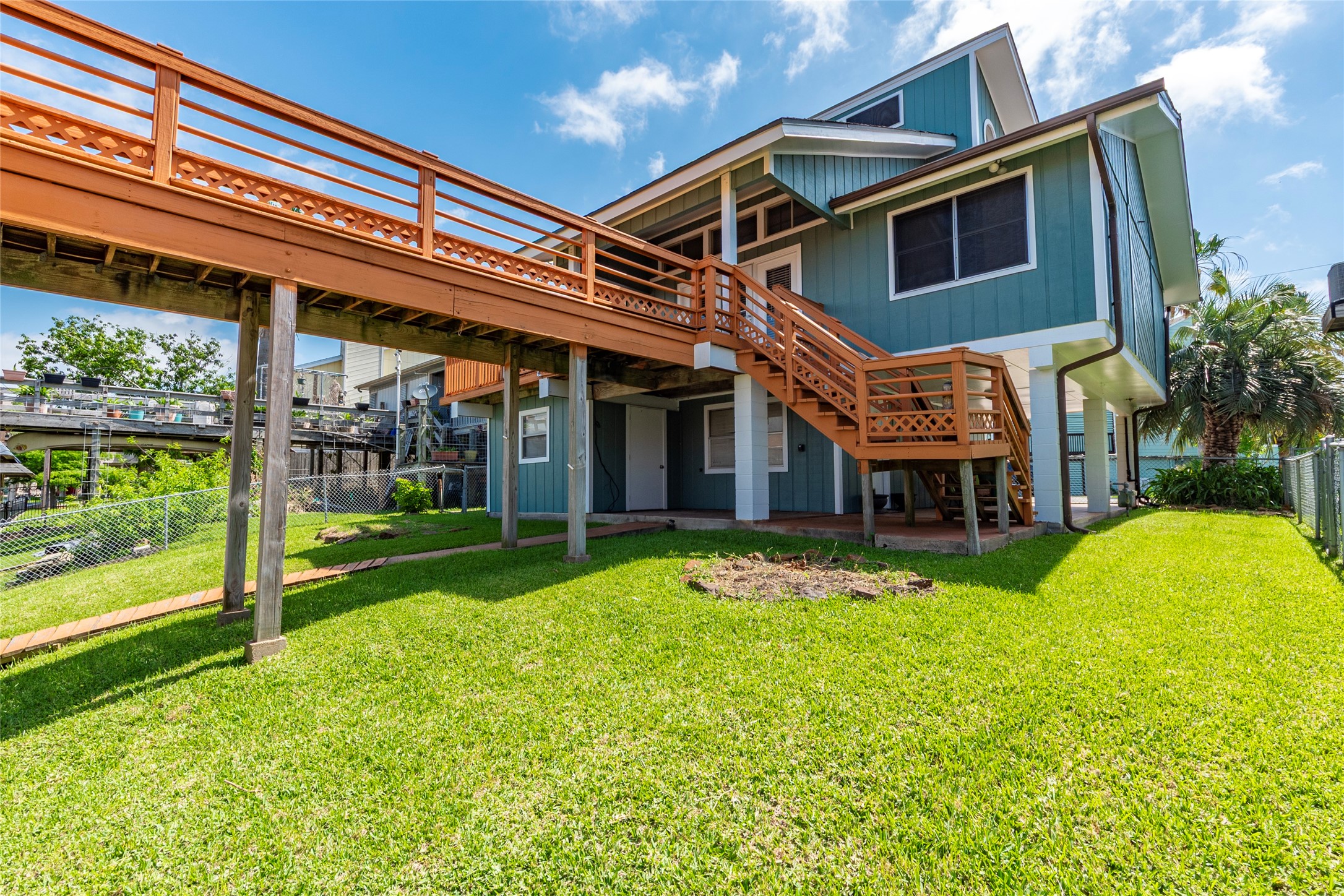 3 N Pelican Street , La Marque, TX, 77568 | 98174823 | Realty Texas LLC