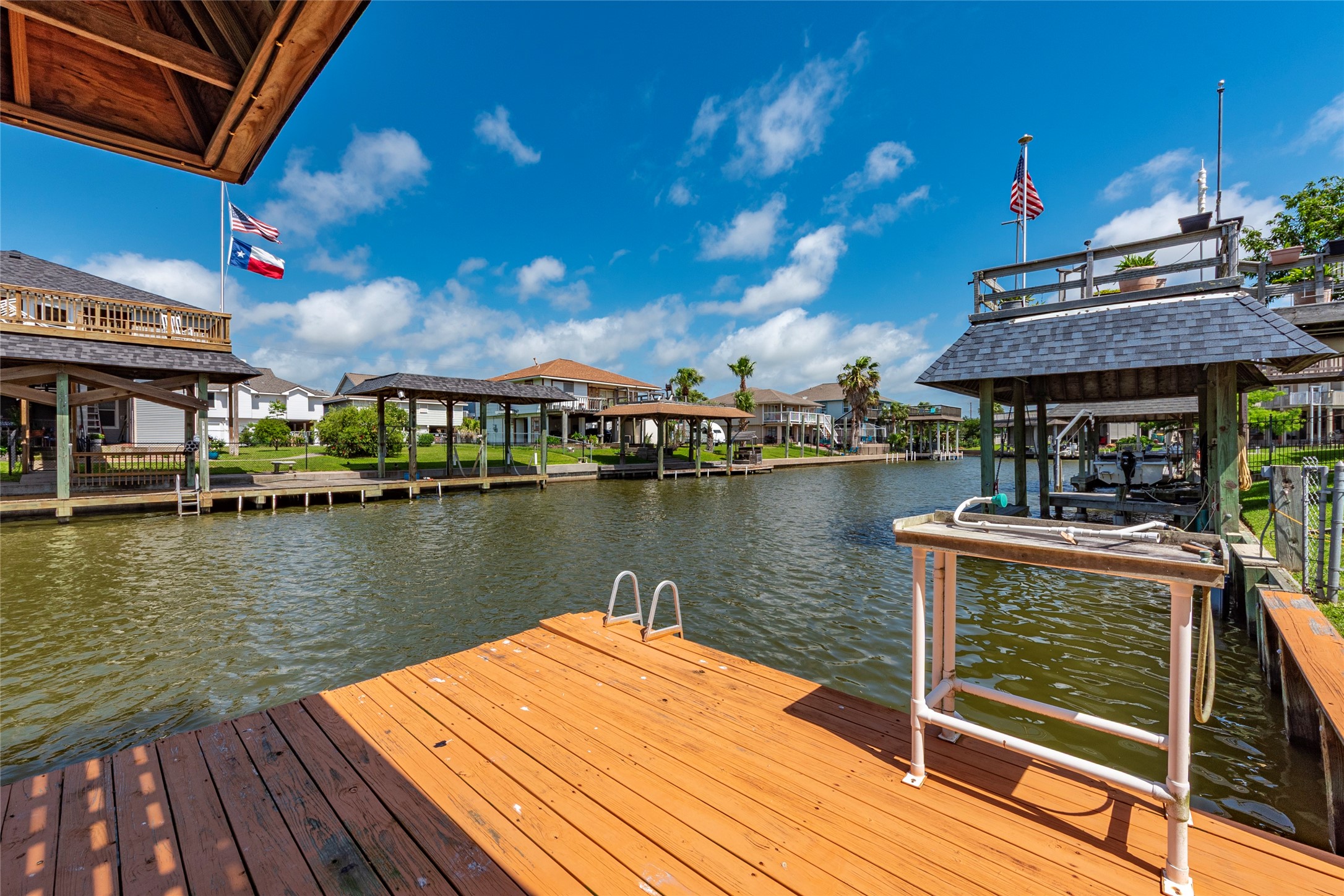 3 N Pelican Street , La Marque, TX, 77568 | 98174823 | Realty Texas LLC