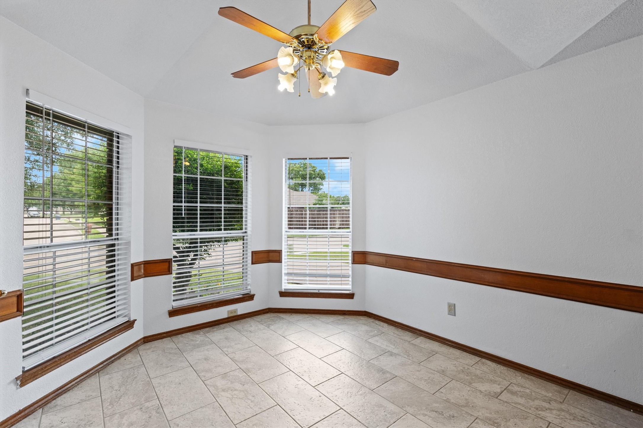 208 N Rustic Trail , Wylie, TX, 75098 | 20936003 | Realty Texas LLC
