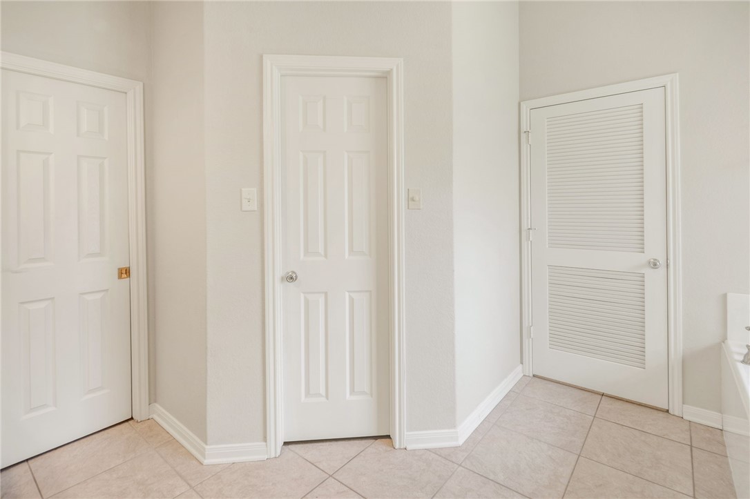4402 Spring Branch Court , College Station, TX, 77845 | 25005744 | Realty Texas LLC