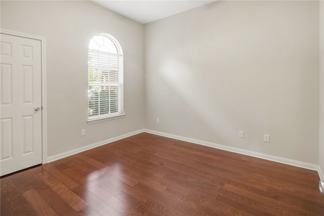 4402 Spring Branch Court , College Station, TX, 77845 | 25005744 | Realty Texas LLC
