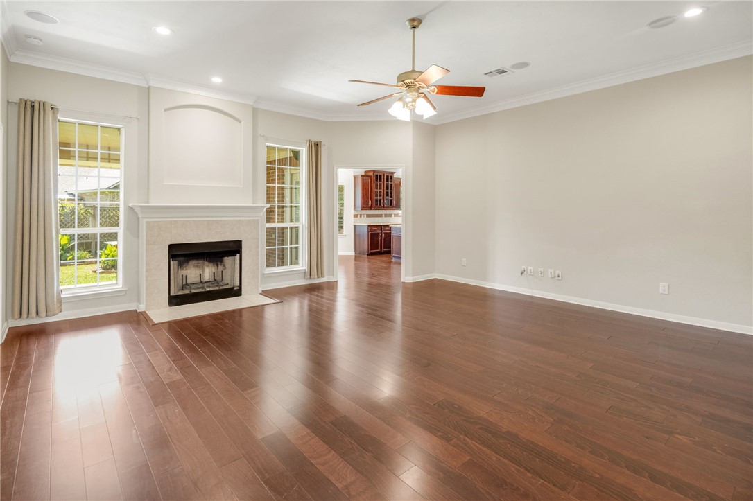 4402 Spring Branch Court , College Station, TX, 77845 | 25005744 | Realty Texas LLC