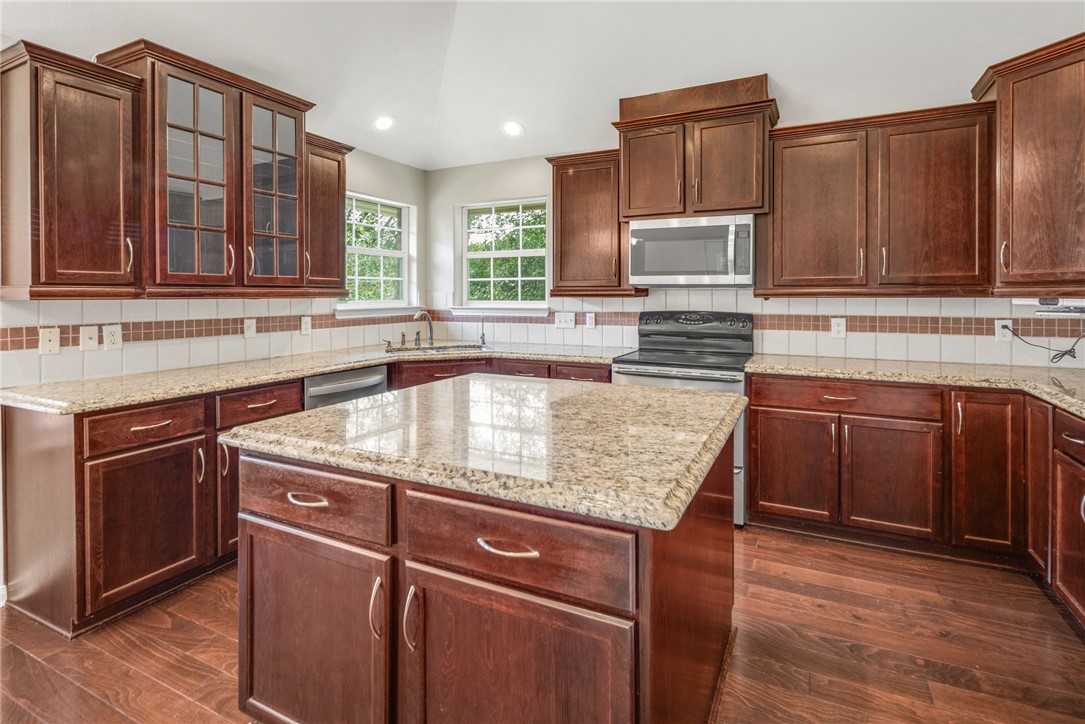 4402 Spring Branch Court , College Station, TX, 77845 | 25005744 | Realty Texas LLC