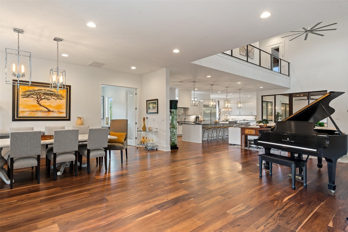 908 Cypress Grove Drive , Austin, TX, 78732 | 1708830 | Realty Texas LLC