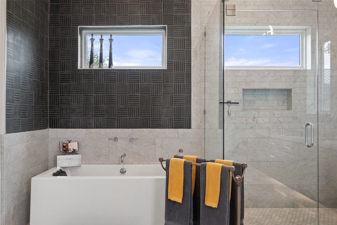 908 Cypress Grove Drive , Austin, TX, 78732 | 1708830 | Realty Texas LLC