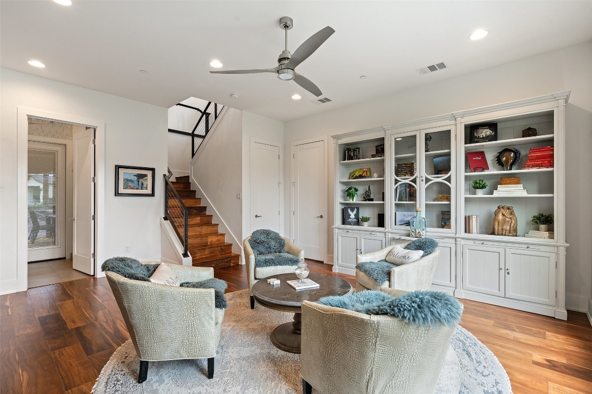 908 Cypress Grove Drive , Austin, TX, 78732 | 1708830 | Realty Texas LLC