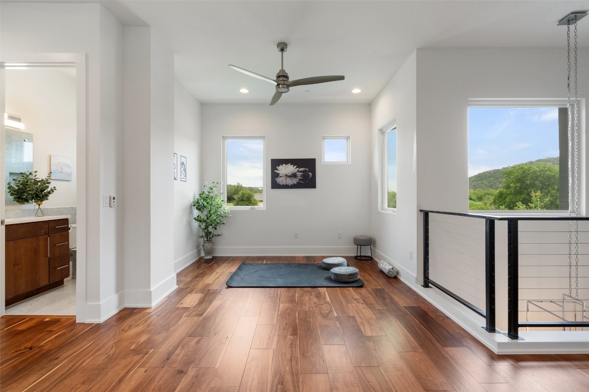 908 Cypress Grove Drive , Austin, TX, 78732 | 1708830 | Realty Texas LLC