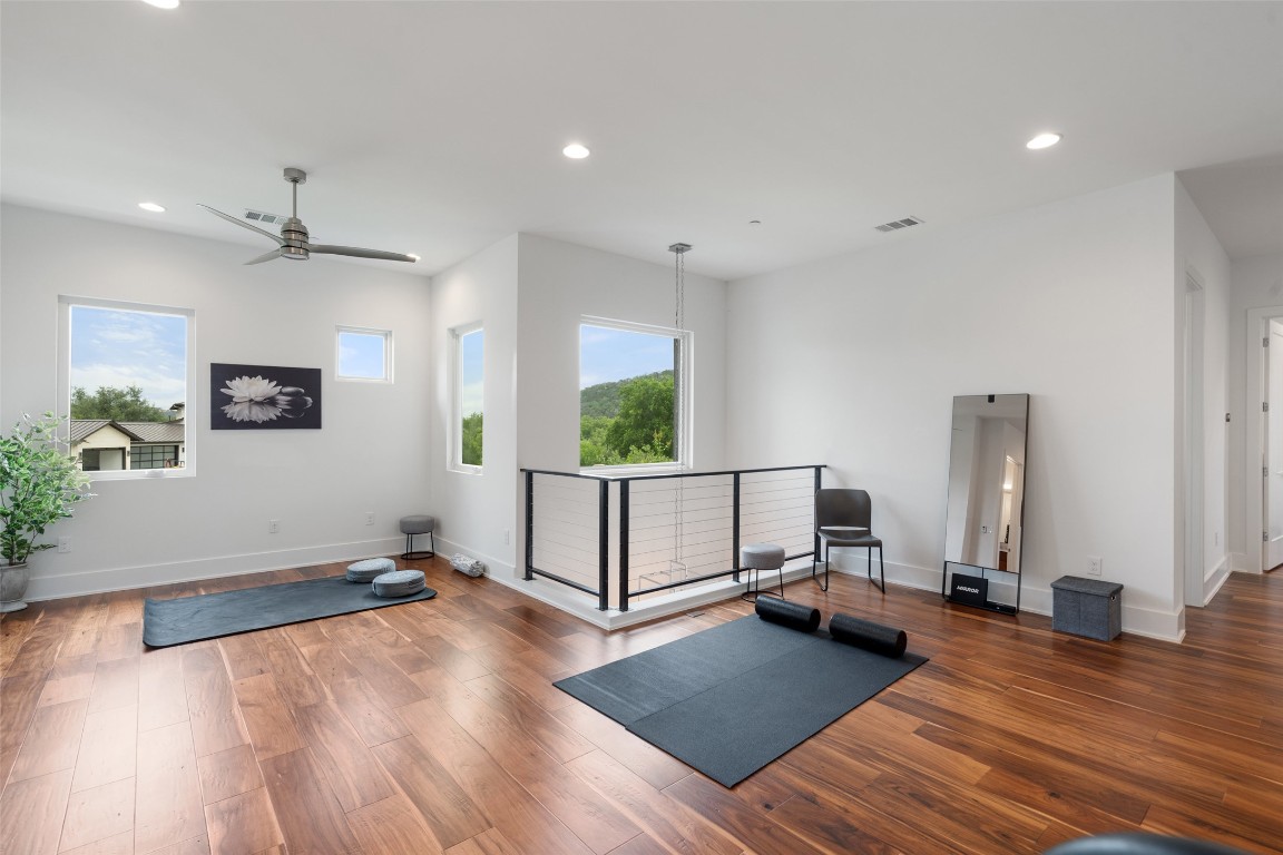 908 Cypress Grove Drive , Austin, TX, 78732 | 1708830 | Realty Texas LLC
