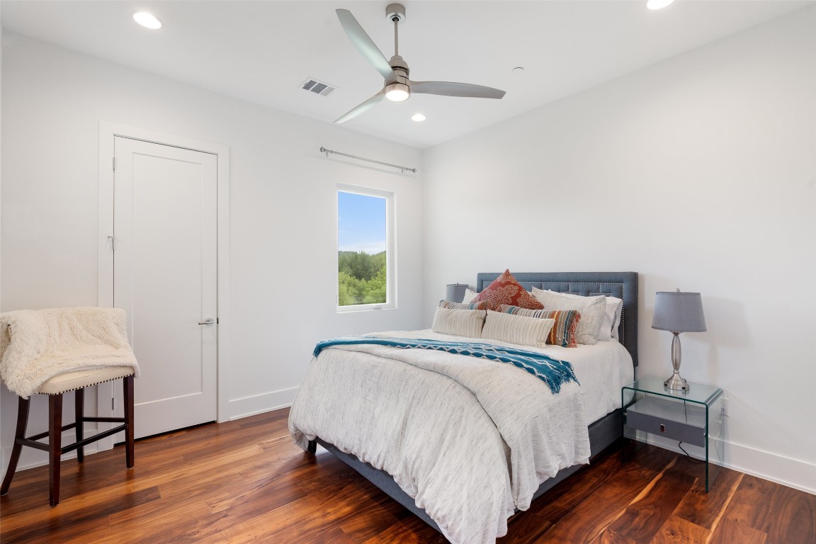908 Cypress Grove Drive , Austin, TX, 78732 | 1708830 | Realty Texas LLC