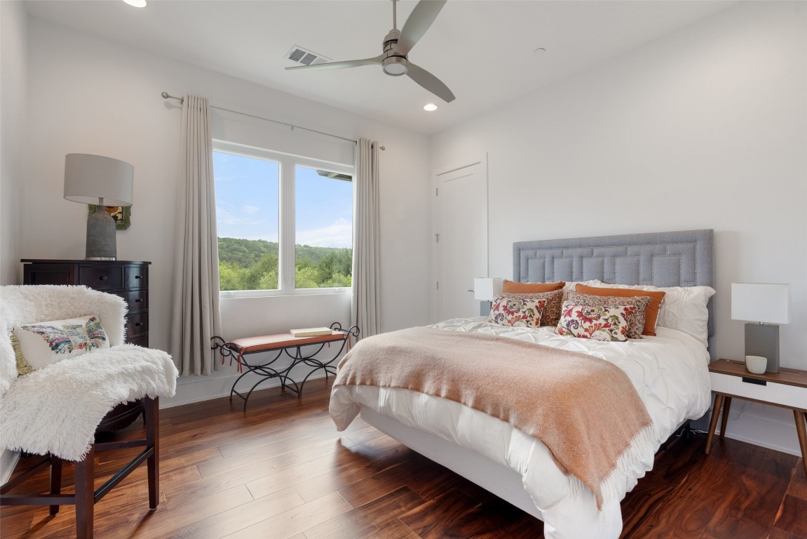 908 Cypress Grove Drive , Austin, TX, 78732 | 1708830 | Realty Texas LLC
