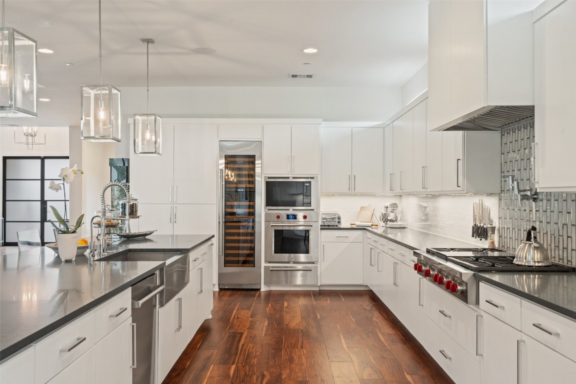 908 Cypress Grove Drive , Austin, TX, 78732 | 1708830 | Realty Texas LLC