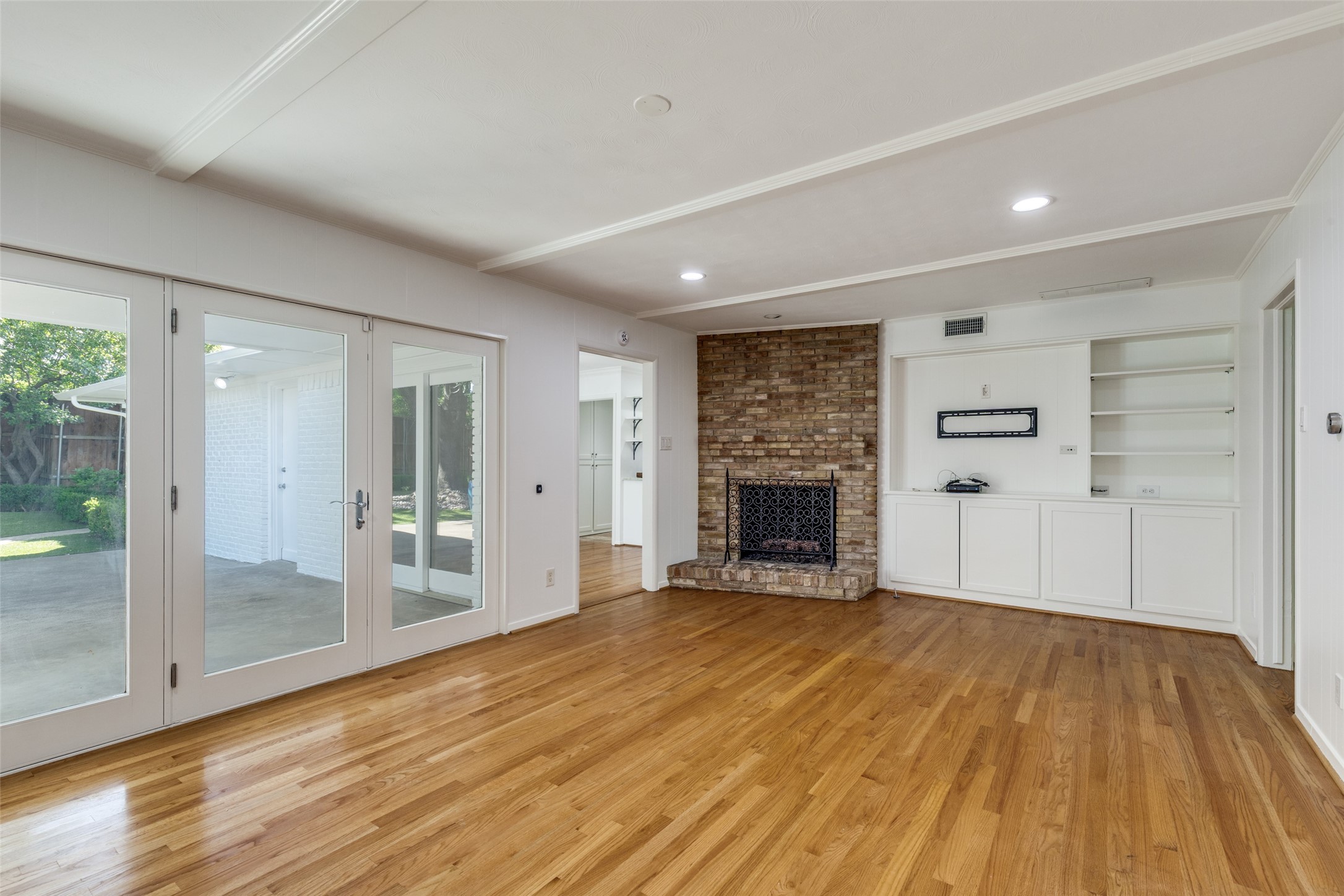 6840 Carolyncrest Drive , Dallas, TX, 75214 | 20929260 | Realty Texas LLC
