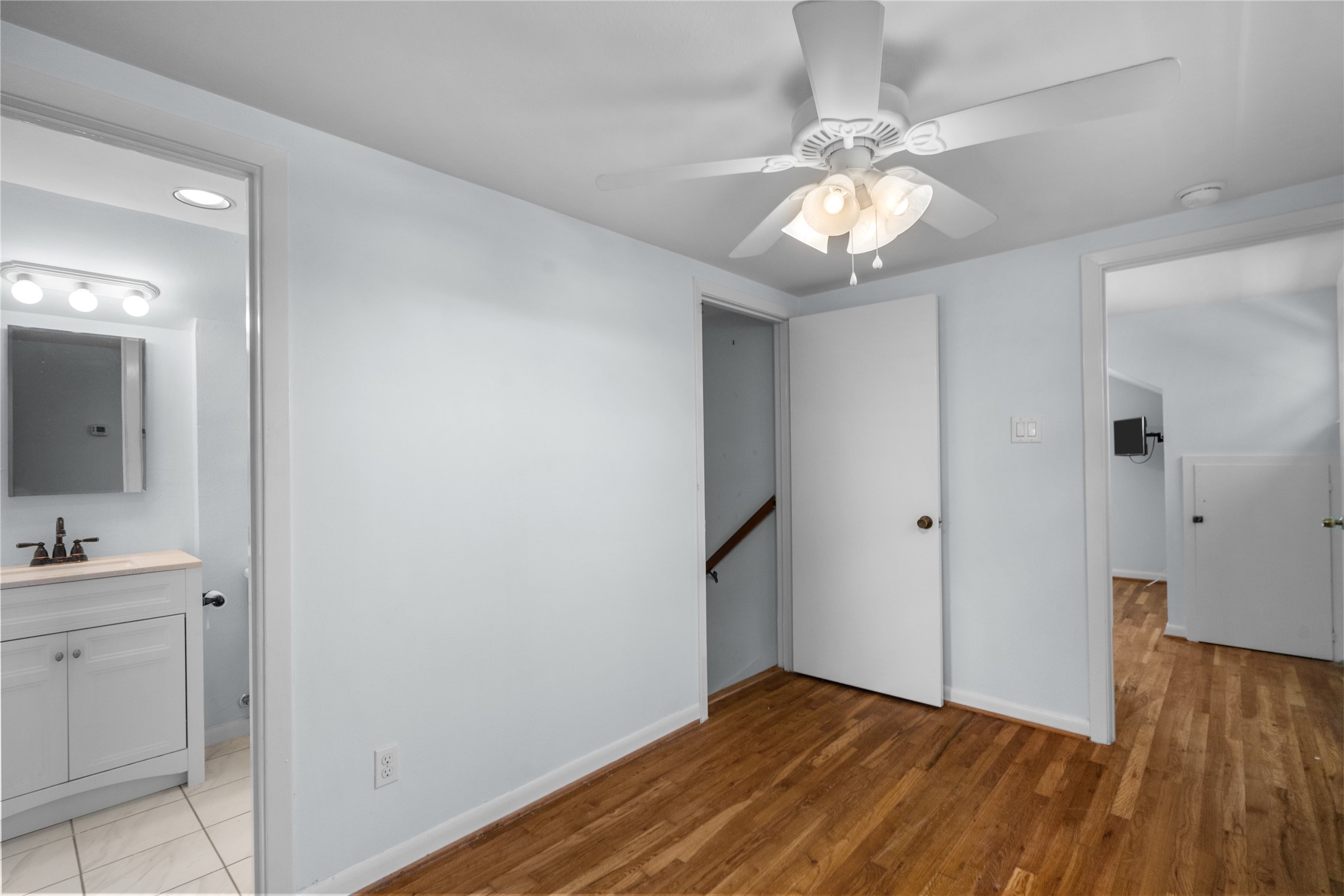 180 Grove Road , Kemah, TX, 77565 | 22042040 | Realty Texas LLC
