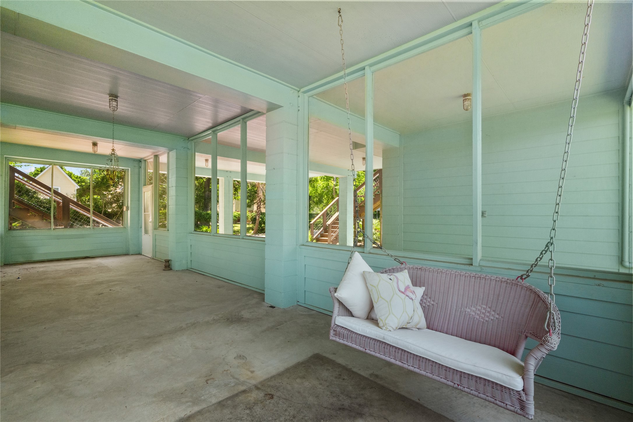 180 Grove Road , Kemah, TX, 77565 | 22042040 | Realty Texas LLC