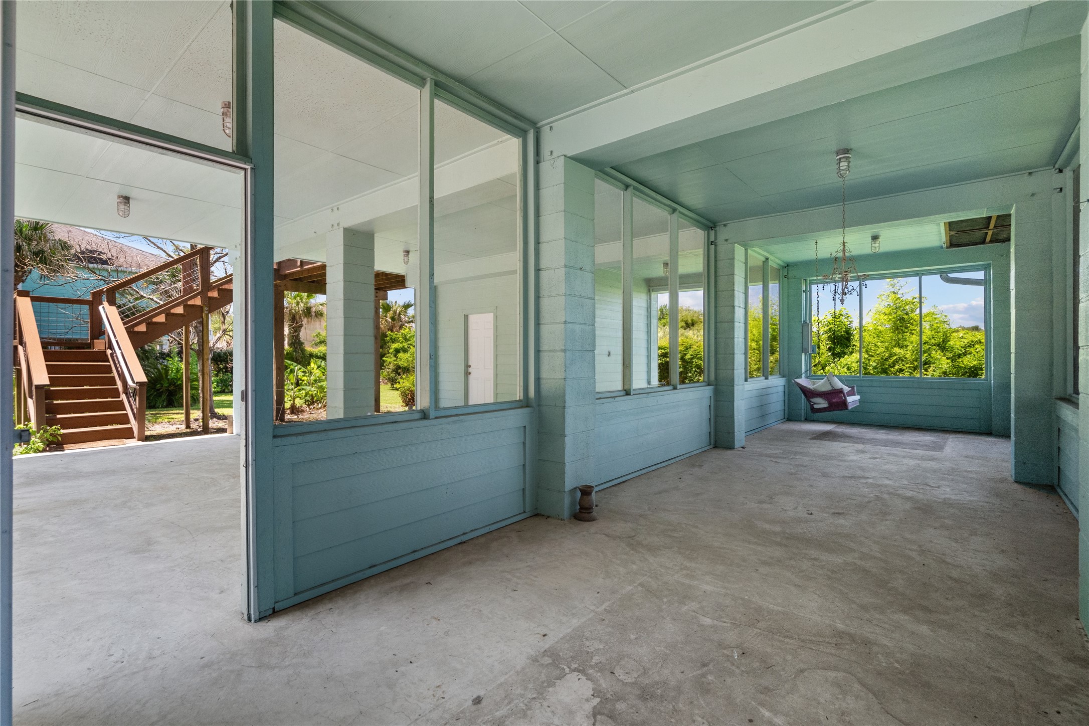 180 Grove Road , Kemah, TX, 77565 | 22042040 | Realty Texas LLC